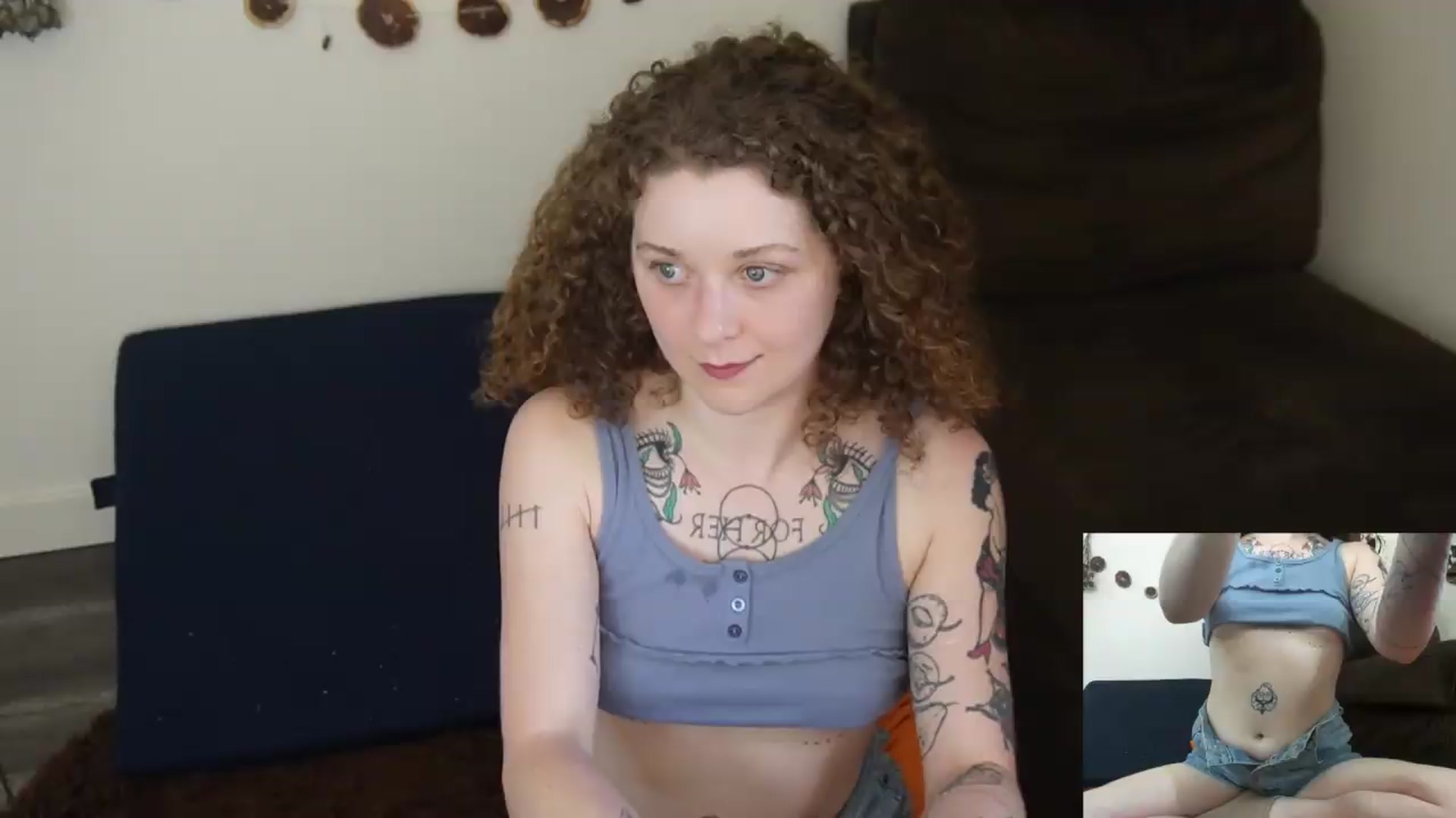 Gallery image thumbnail from PeachyQueen_'s myfreecams stream on, 07/02/2026, 22:38 image 15 of 20