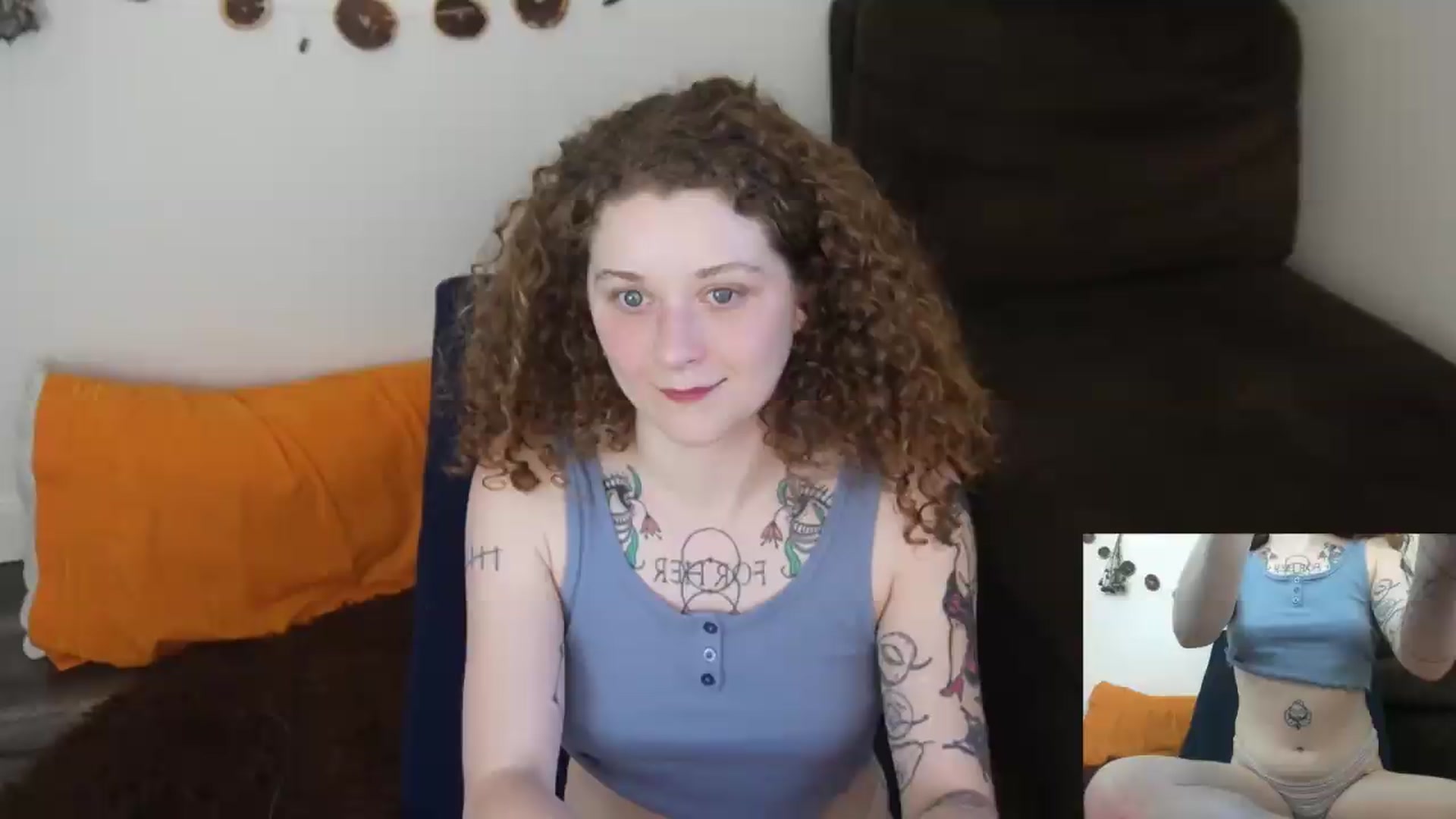 Gallery image thumbnail from PeachyQueen_'s myfreecams stream on, 07/02/2026, 23:37 image 2 of 20