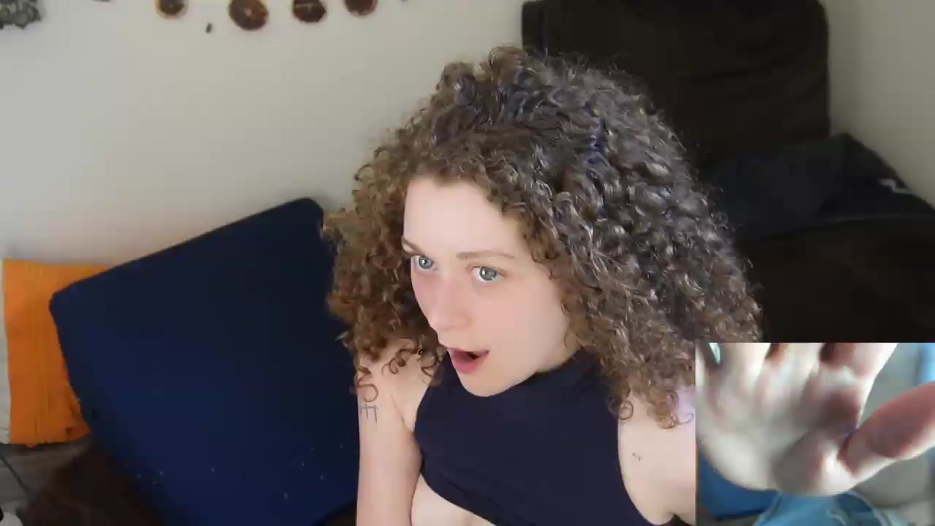 Gallery image thumbnail from PeachyQueen_'s myfreecams stream on, 07/03/2026, 21:30 image 16 of 20