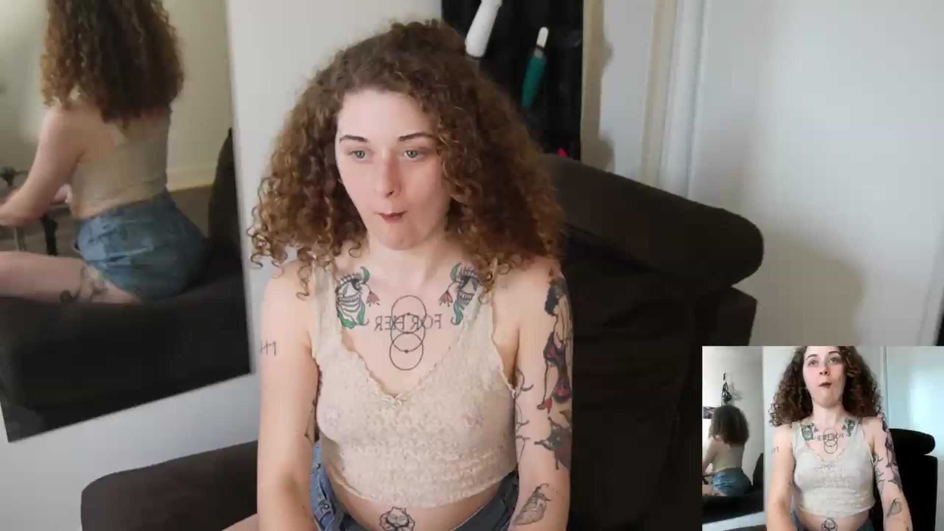 Gallery image thumbnail from PeachyQueen_'s myfreecams stream on, 07/06/2026, 23:38 image 2 of 20
