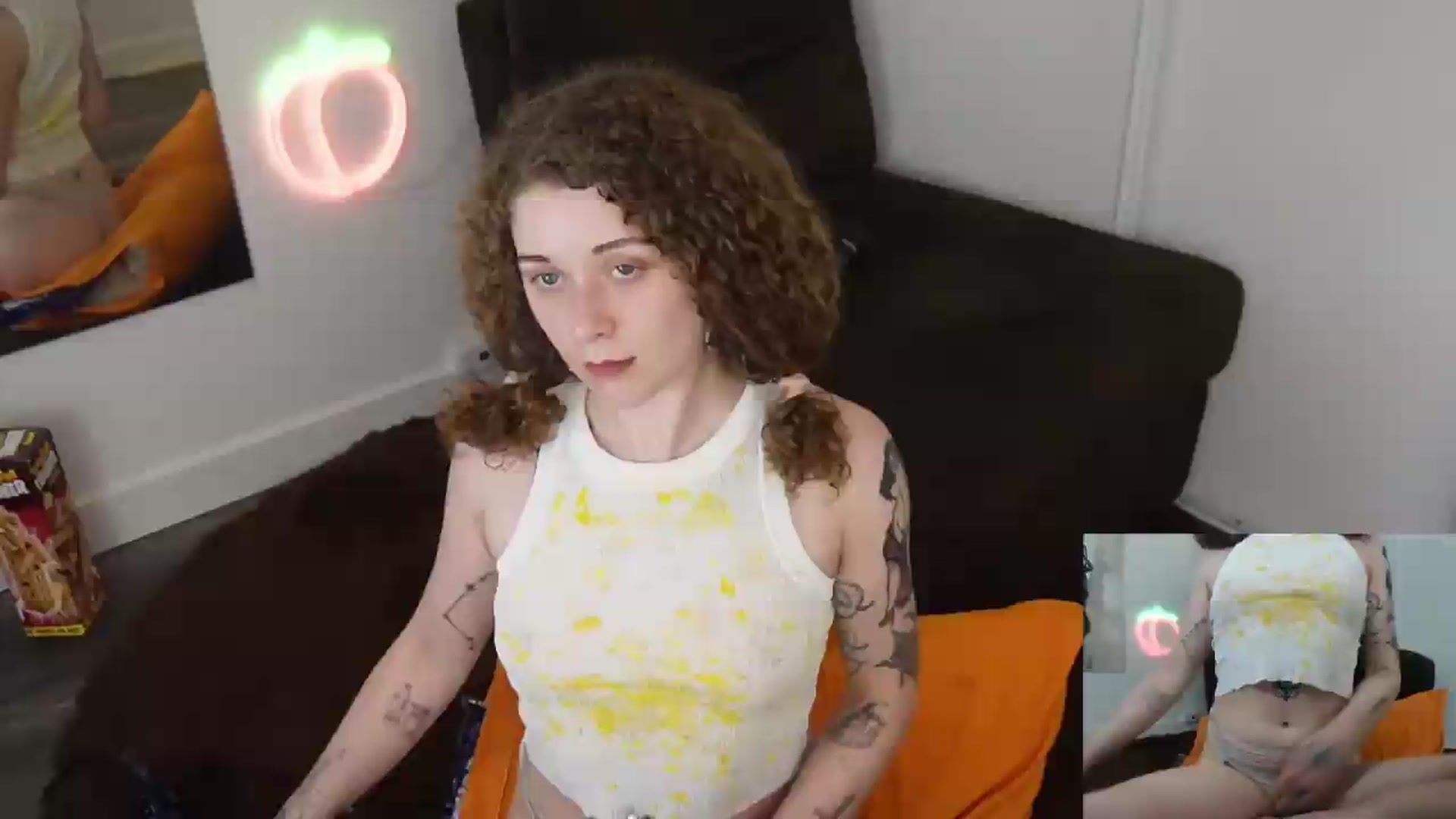 Gallery image thumbnail from PeachyQueen_'s myfreecams stream on, 07/22/2026, 22:15 image 5 of 20