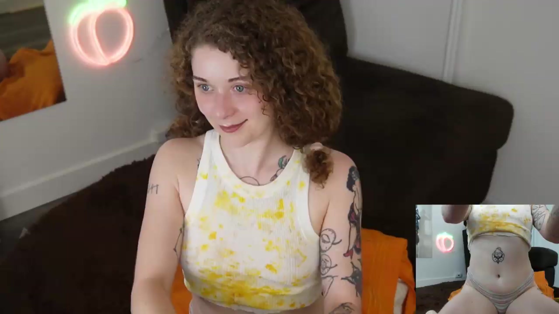 Gallery image thumbnail from PeachyQueen_'s myfreecams stream on, 07/22/2026, 22:33 image 5 of 20