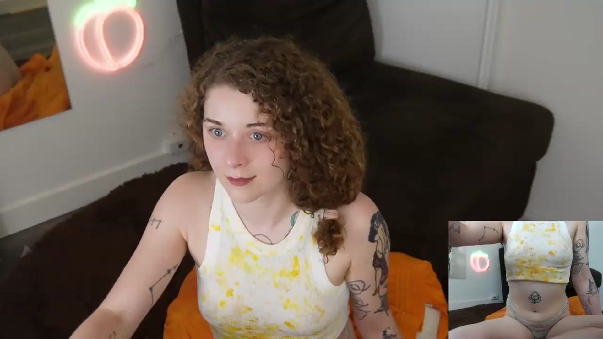 Gallery image thumbnail from PeachyQueen_'s myfreecams stream on, 07/22/2026, 22:33 image 13 of 20