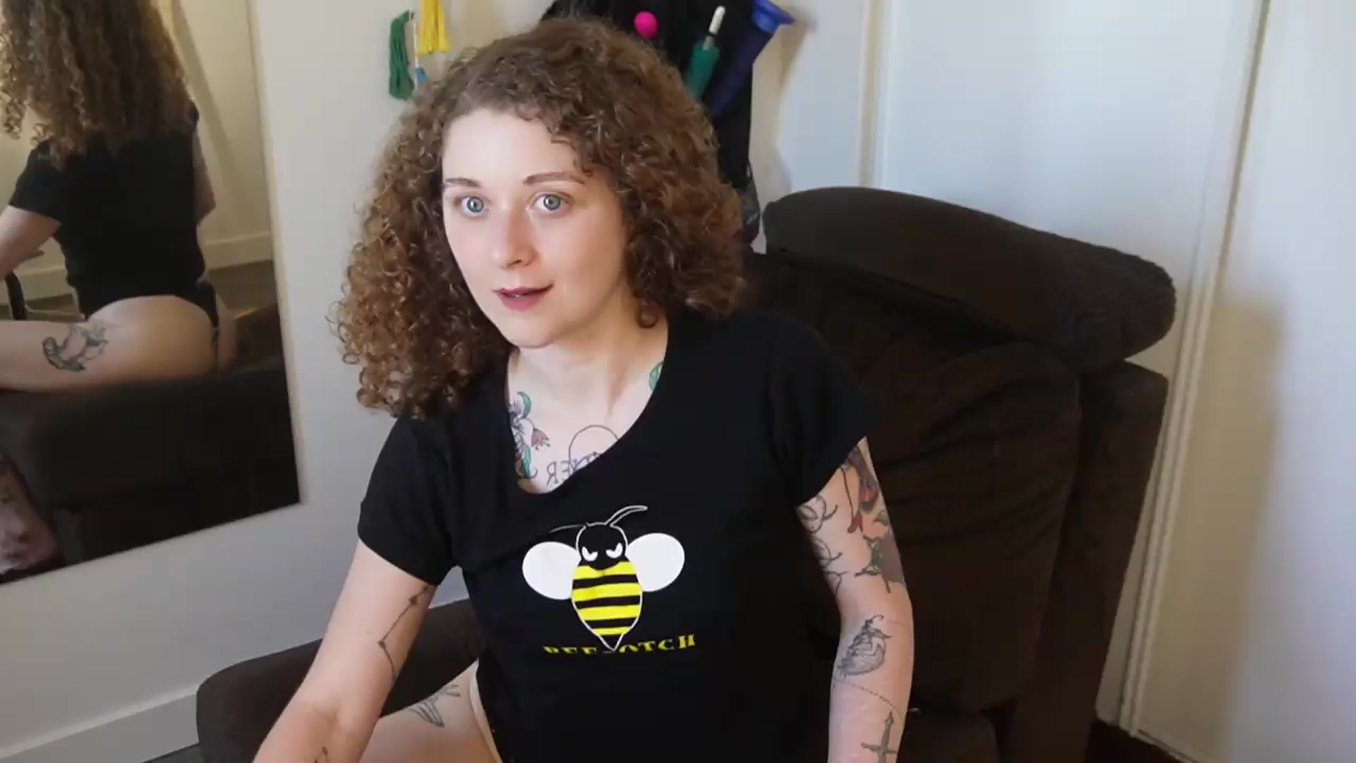 Gallery image thumbnail from PeachyQueen_'s myfreecams stream on, 07/29/2026, 22:26 image 11 of 20