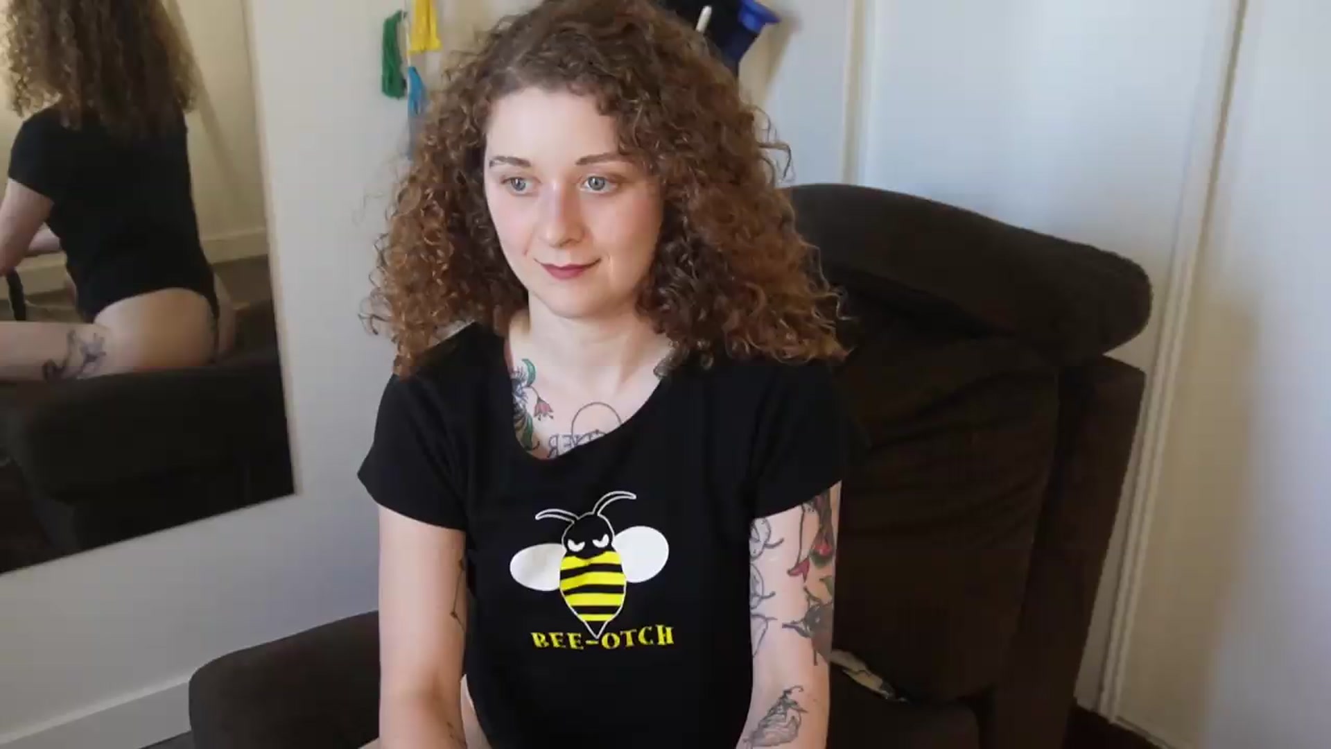 Gallery image thumbnail from PeachyQueen_'s myfreecams stream on, 07/29/2026, 22:26 image 10 of 20