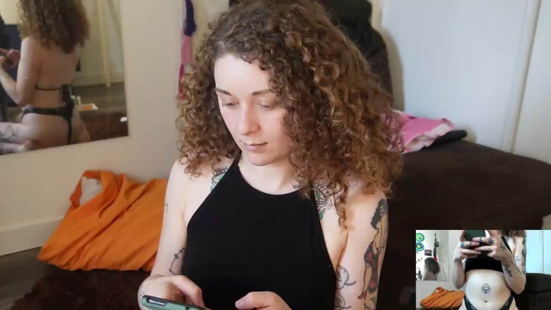 Gallery image thumbnail from PeachyQueen_'s myfreecams stream on, 07/30/2026, 21:05 image 2 of 20