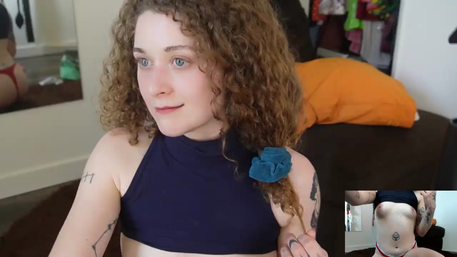 Gallery image thumbnail from PeachyQueen_'s myfreecams stream on, 07/31/2026, 23:44 image 20 of 20