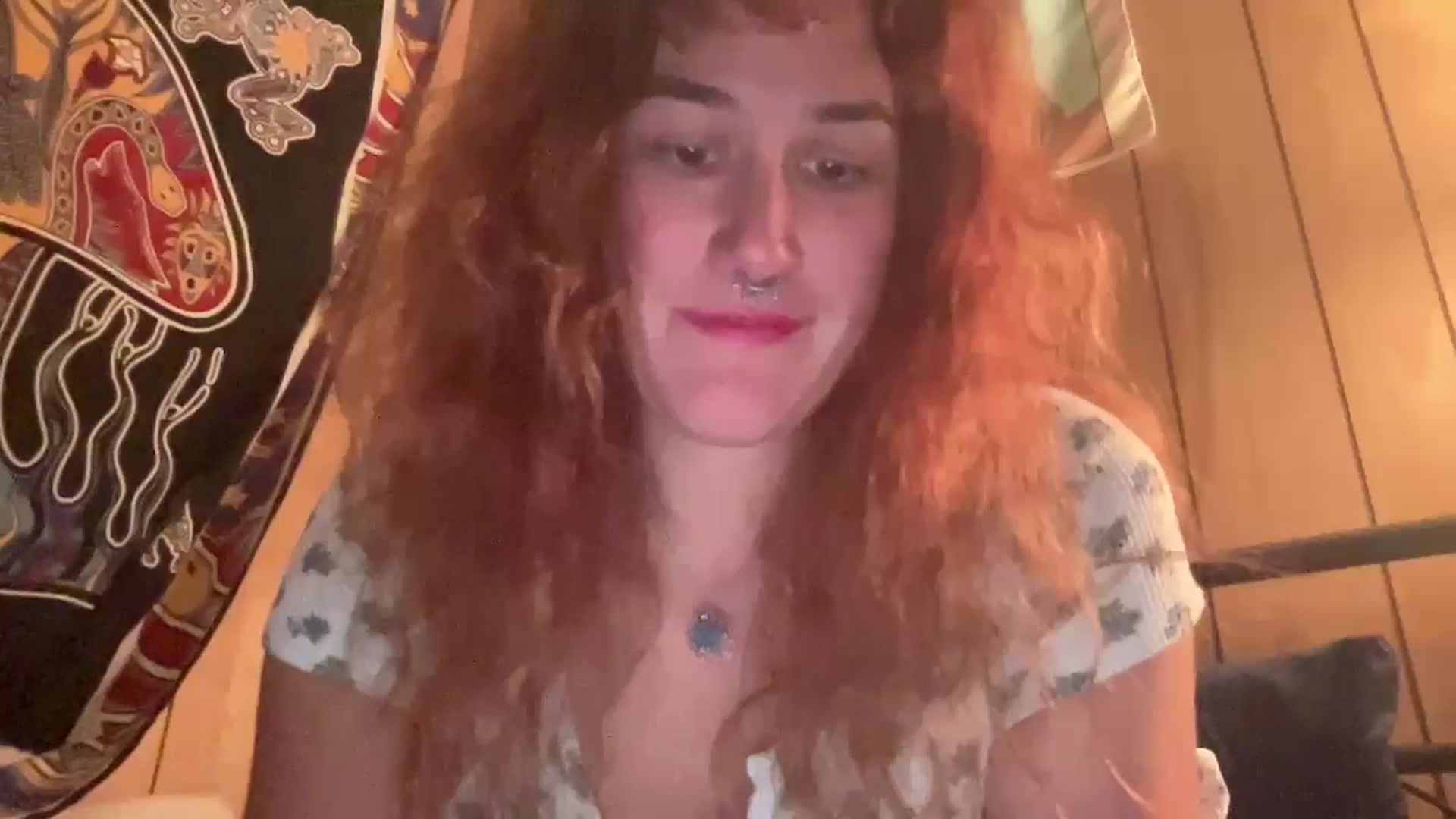 Gallery image thumbnail from Peachyfuzz's myfreecams stream on, 11/09/2024, 06:01 image 9 of 20