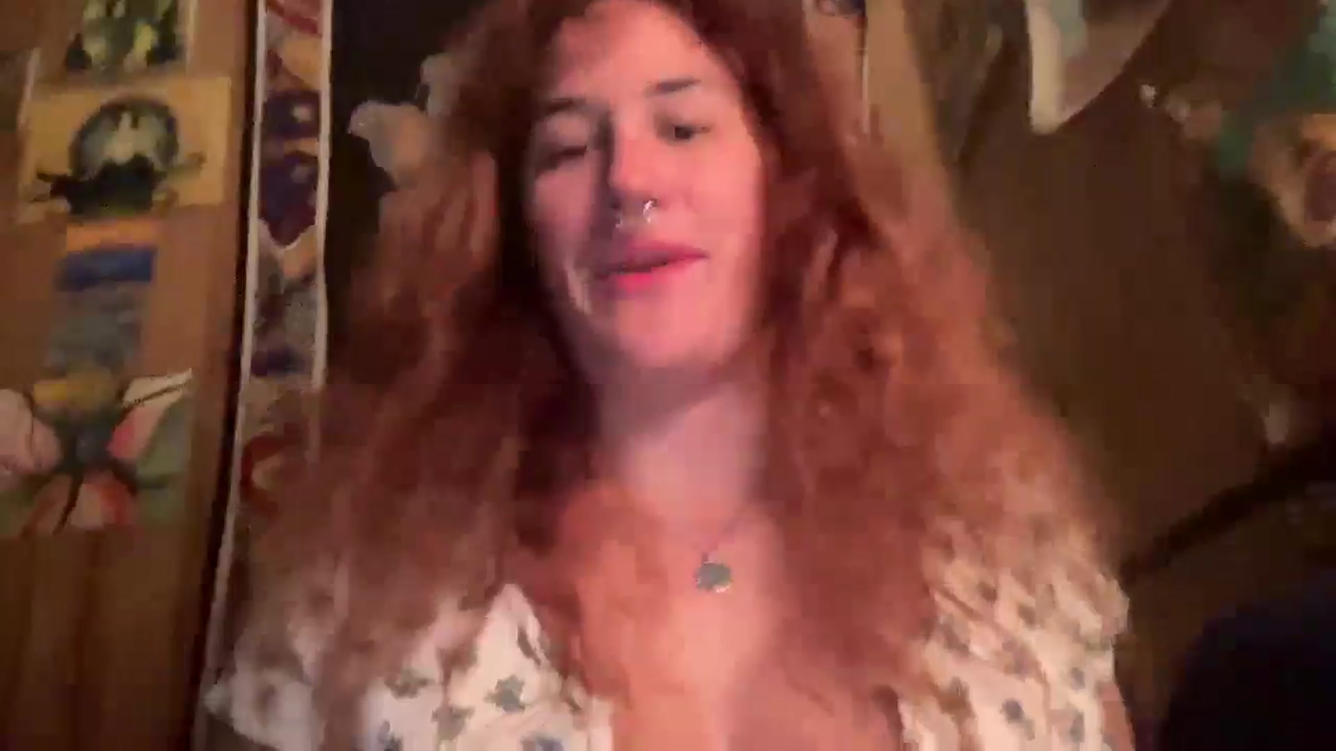Gallery image thumbnail from Peachyfuzz's myfreecams stream on, 11/09/2024, 06:01 image 16 of 20