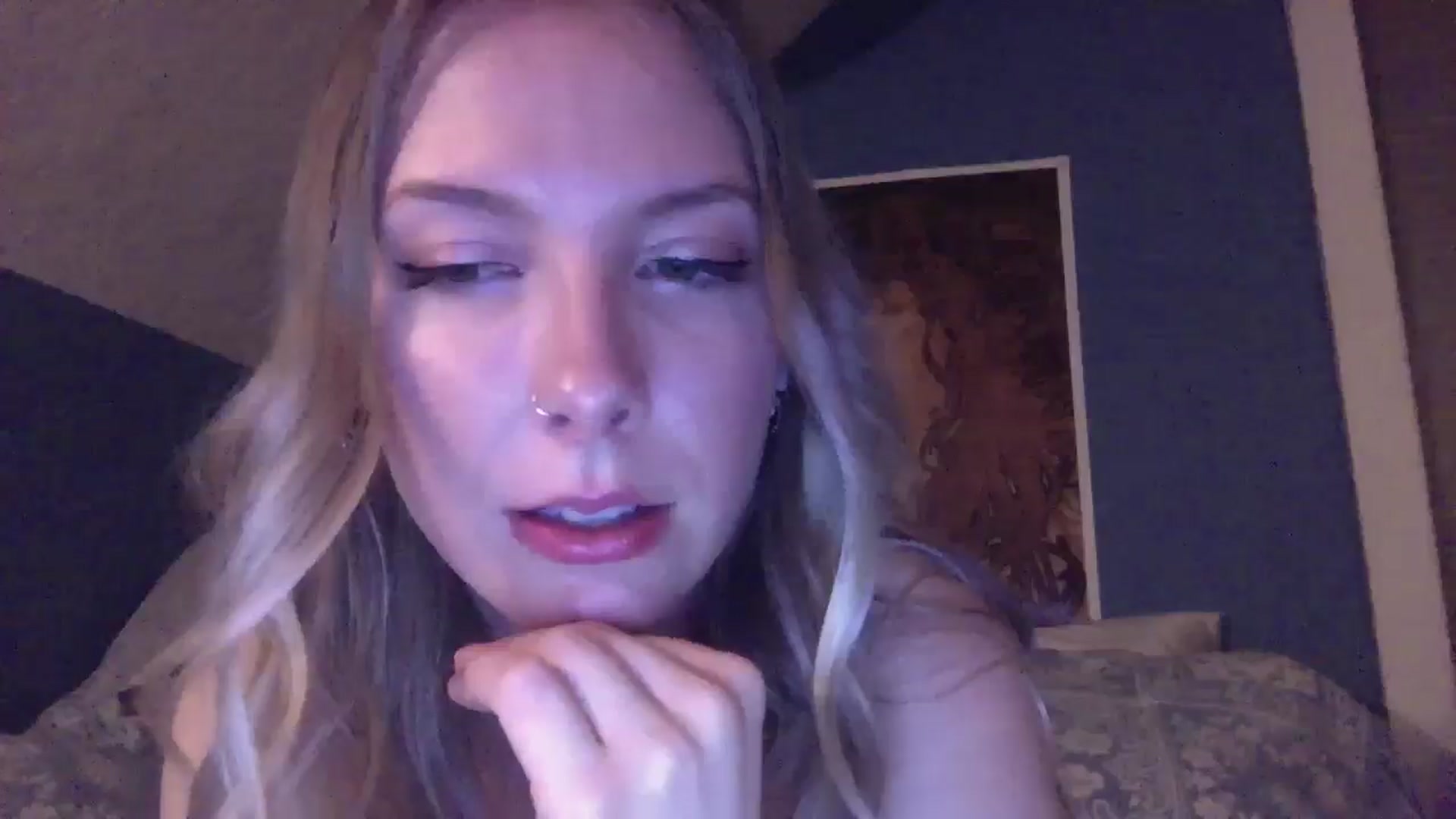 Gallery image thumbnail from Peachyk33n's myfreecams stream on, 05/07/2024, 06:45 image 16 of 20