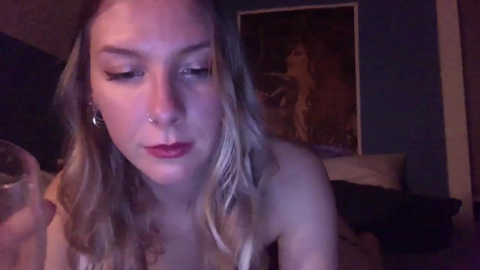 Gallery image thumbnail from Peachyk33n's myfreecams stream on, 05/07/2024, 07:58 image 18 of 20