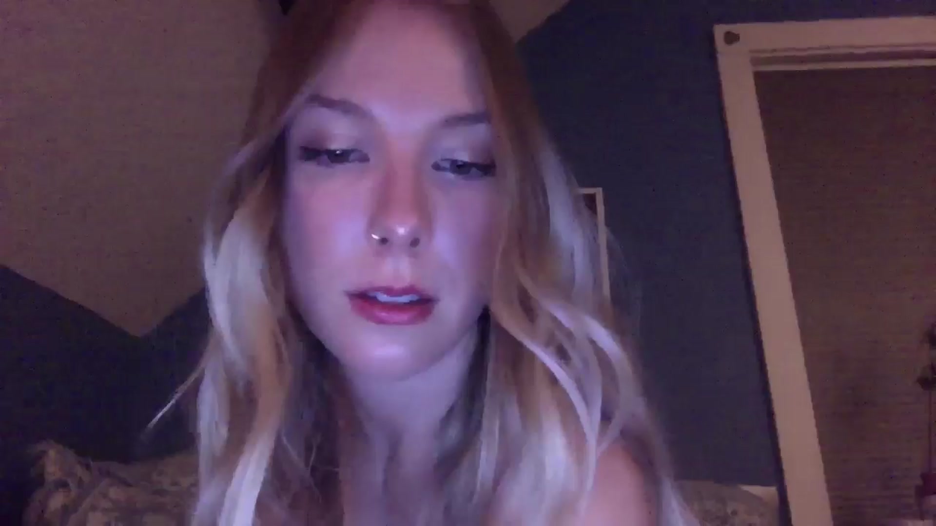 Gallery image thumbnail from Peachyk33n's myfreecams stream on, 05/08/2024, 04:16 image 18 of 20