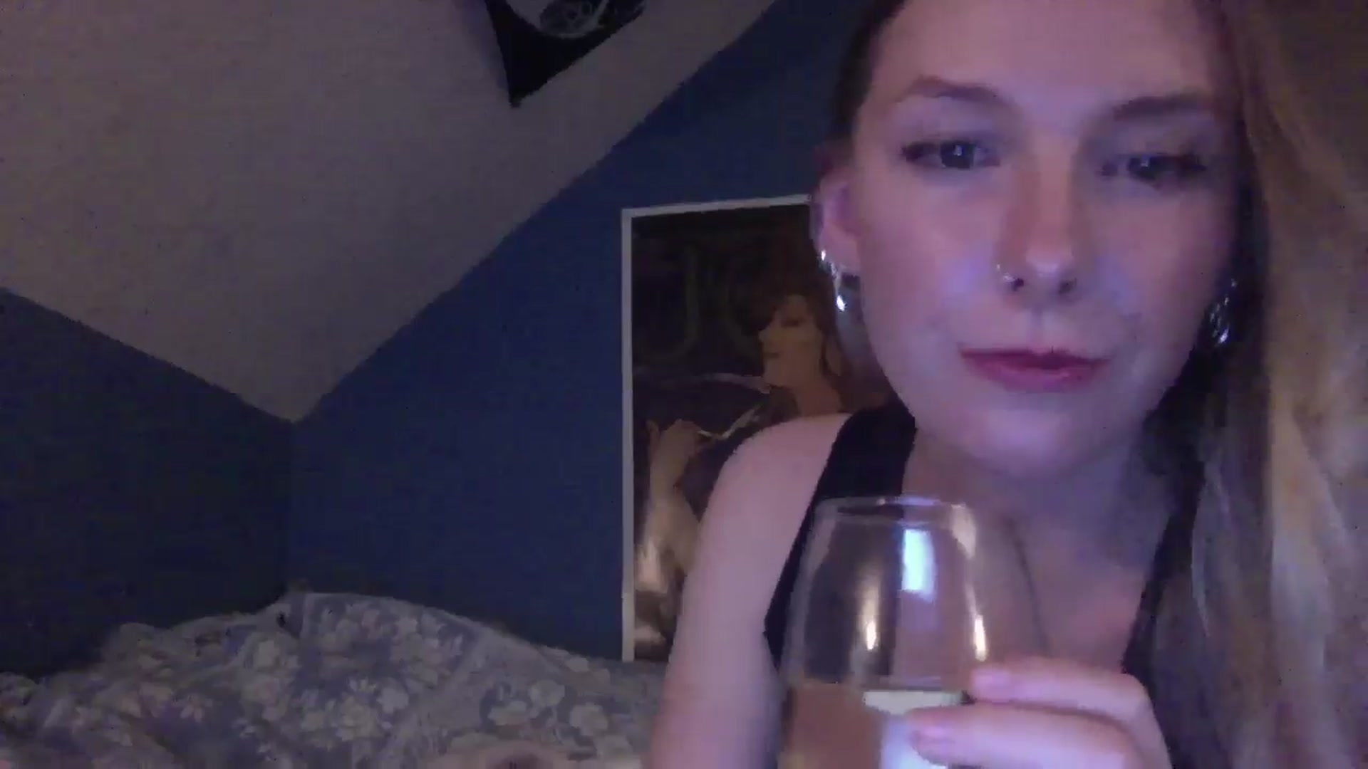 Gallery image thumbnail from Peachyk33n's myfreecams stream on, 05/11/2024, 10:15 image 7 of 20