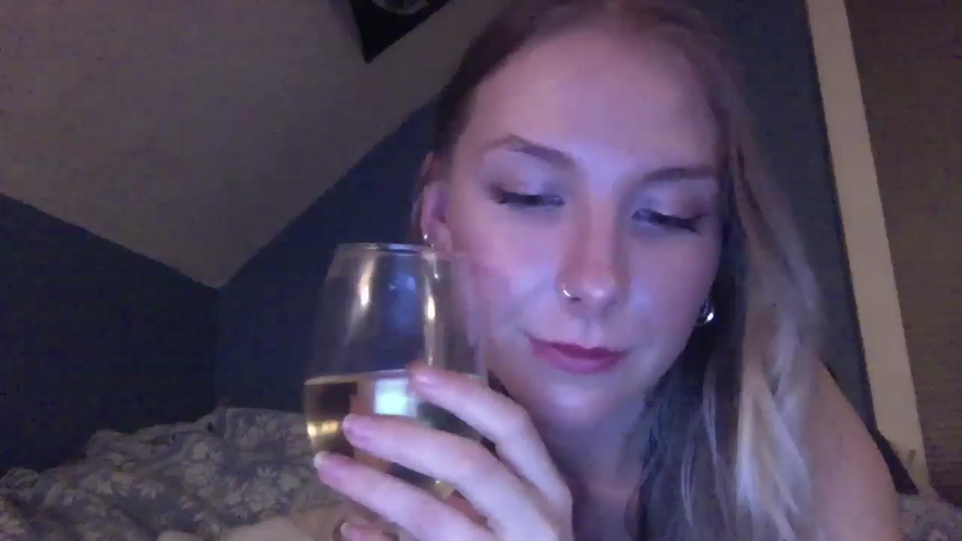 Gallery image thumbnail from Peachyk33n's myfreecams stream on, 05/11/2024, 10:15 image 11 of 20