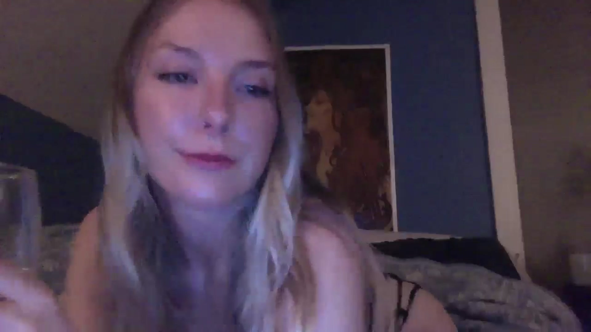 Gallery image thumbnail from Peachyk33n's myfreecams stream on, 05/11/2024, 10:15 image 17 of 20