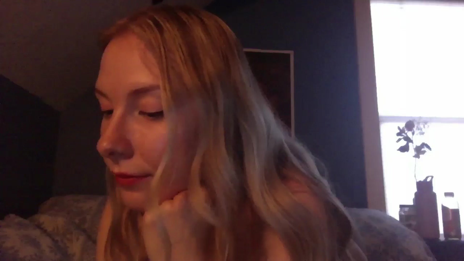Gallery image thumbnail from Peachyk33n's myfreecams stream on, 06/08/2024, 02:09 image 7 of 20