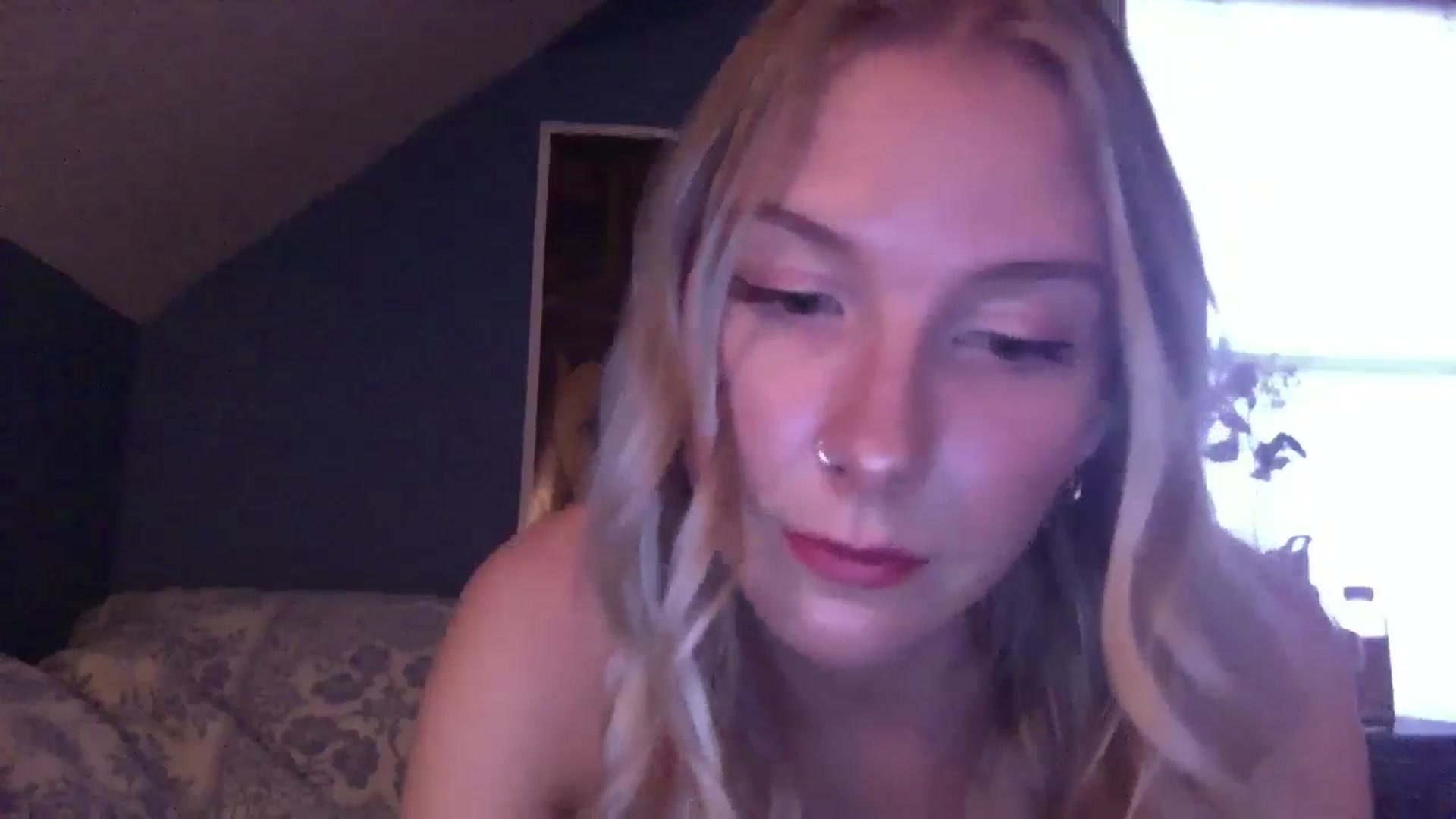 Gallery image thumbnail from Peachyk33n's myfreecams stream on, 06/08/2024, 02:09 image 18 of 20