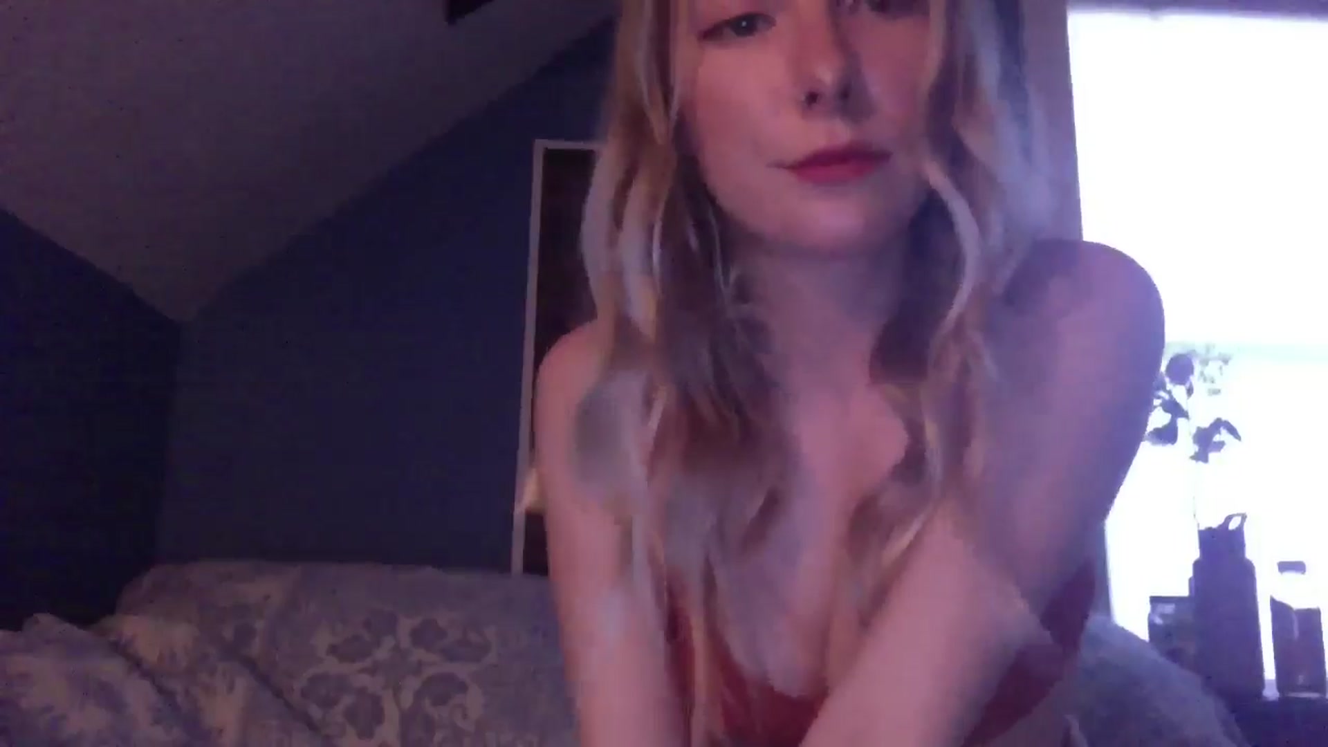 Gallery image thumbnail from Peachyk33n's myfreecams stream on, 06/08/2024, 02:09 image 3 of 20