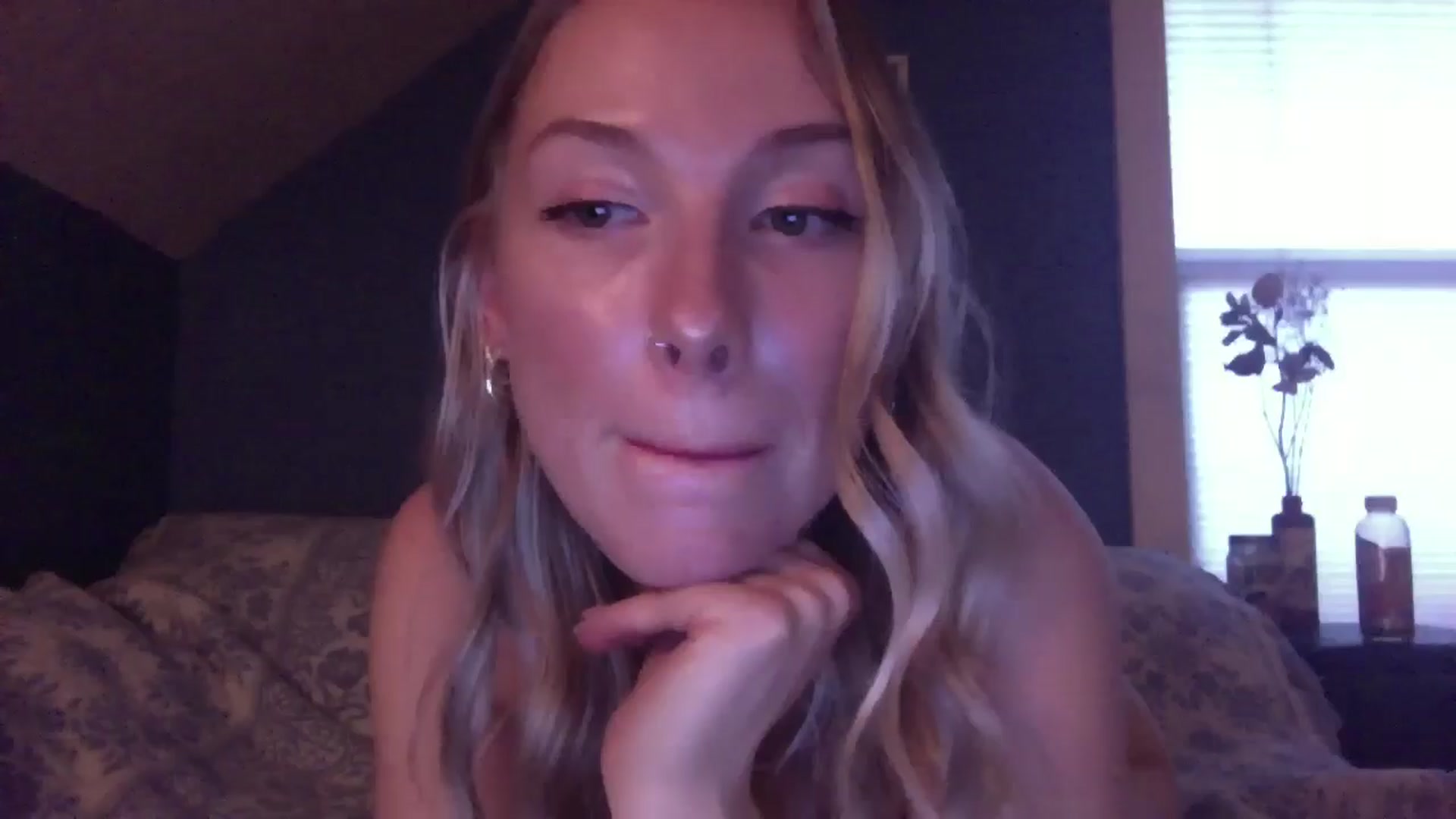 Gallery image thumbnail from Peachyk33n's myfreecams stream on, 06/08/2024, 03:22 image 7 of 20