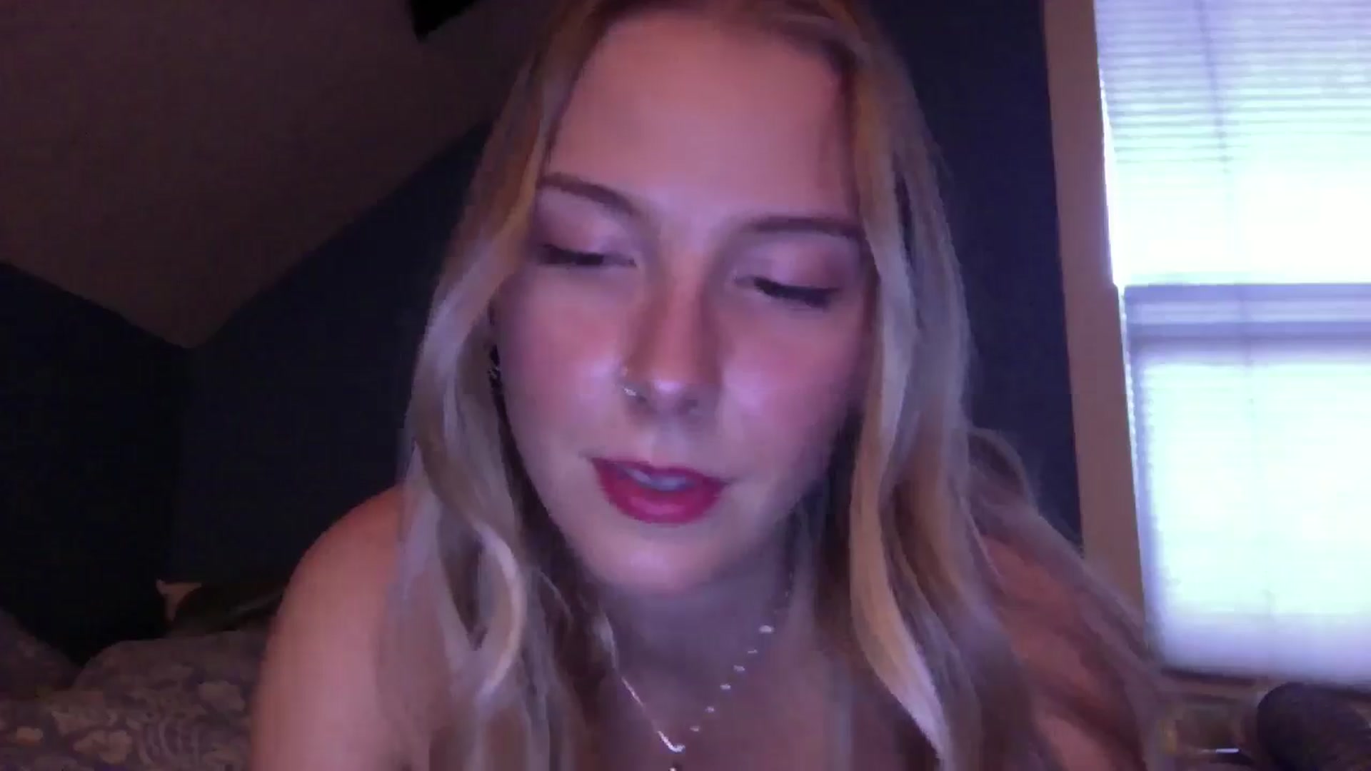 Gallery image thumbnail from Peachyk33n's myfreecams stream on, 07/07/2024, 03:04 image 19 of 20