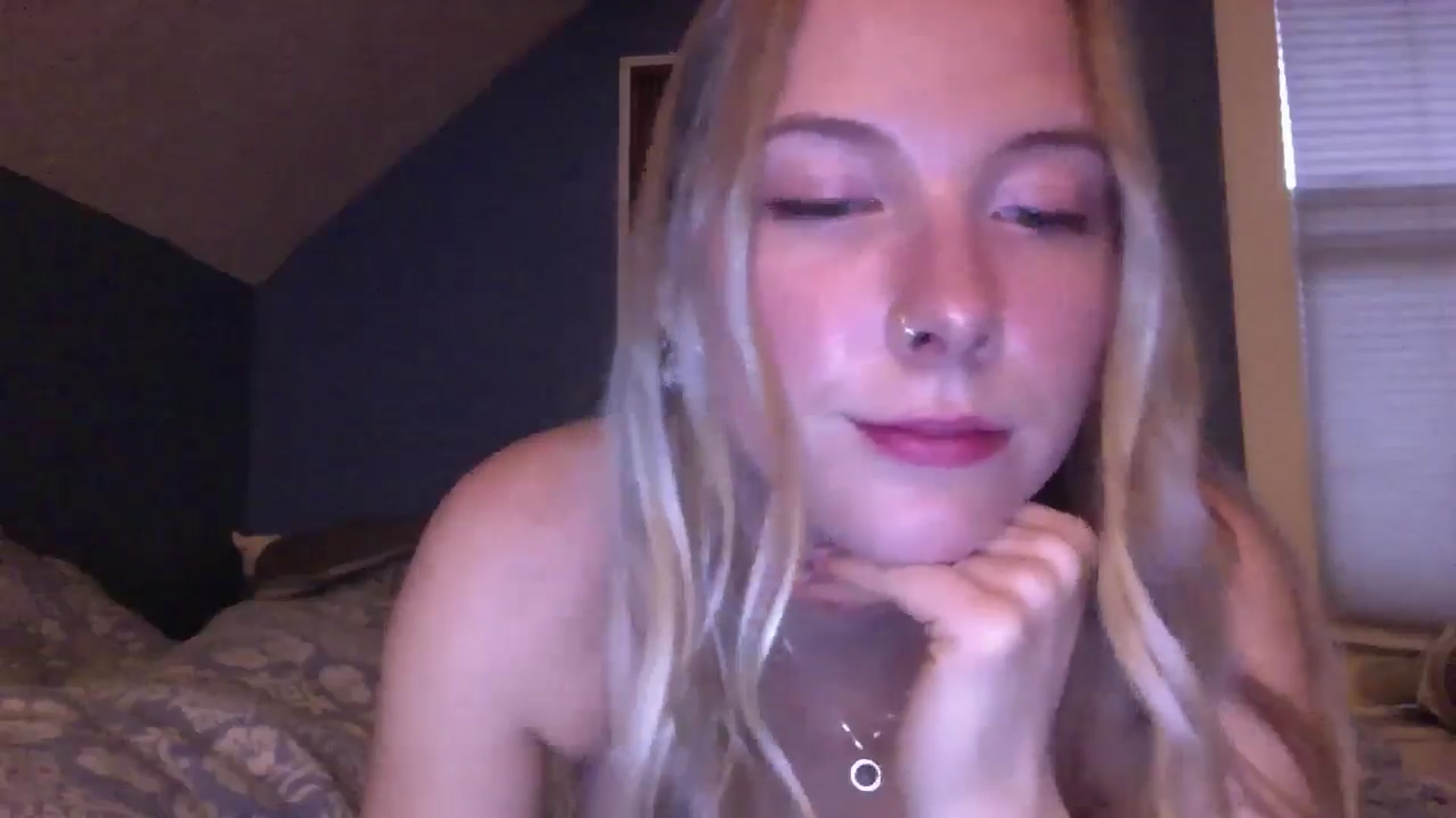 Gallery image thumbnail from Peachyk33n's myfreecams stream on, 07/07/2024, 04:03 image 19 of 20