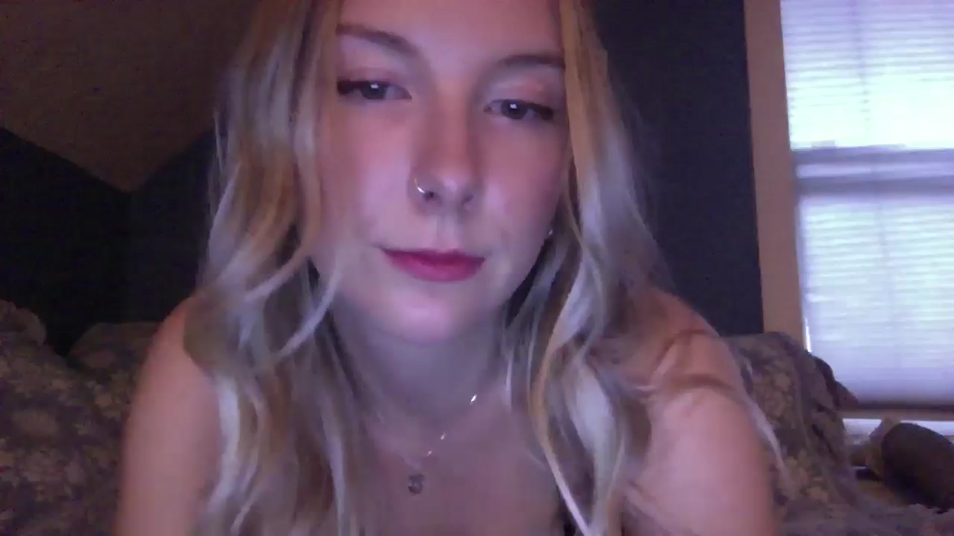 Gallery image thumbnail from Peachyk33n's myfreecams stream on, 07/11/2024, 04:08 image 6 of 20