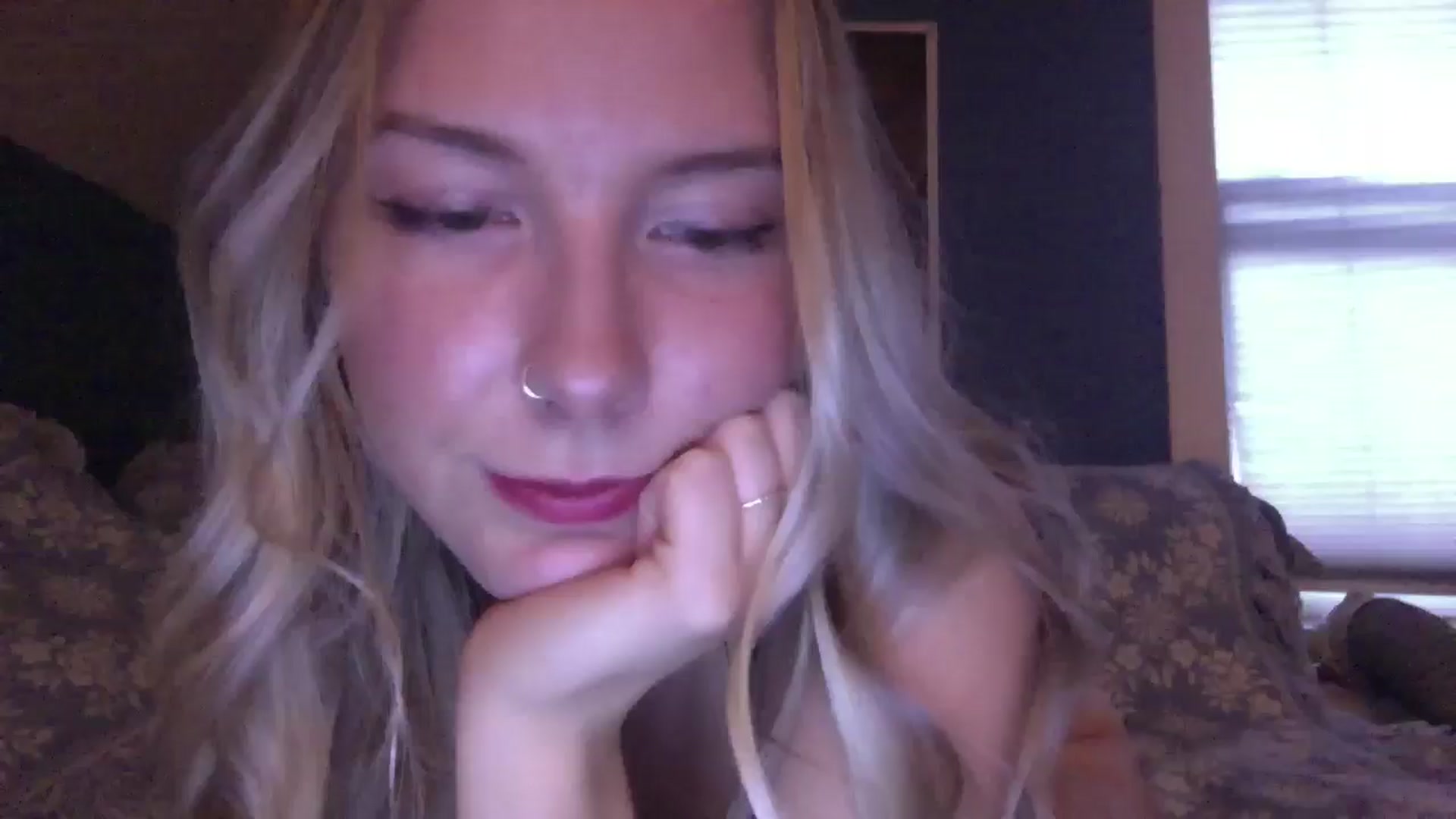 Gallery image thumbnail from Peachyk33n's myfreecams stream on, 07/11/2024, 04:08 image 1 of 20