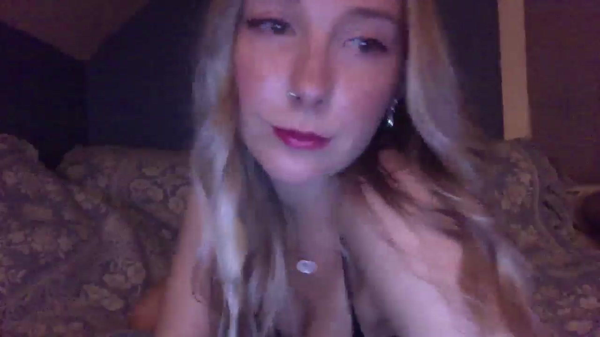 Gallery image thumbnail from Peachyk33n's myfreecams stream on, 07/11/2024, 04:44 image 7 of 20