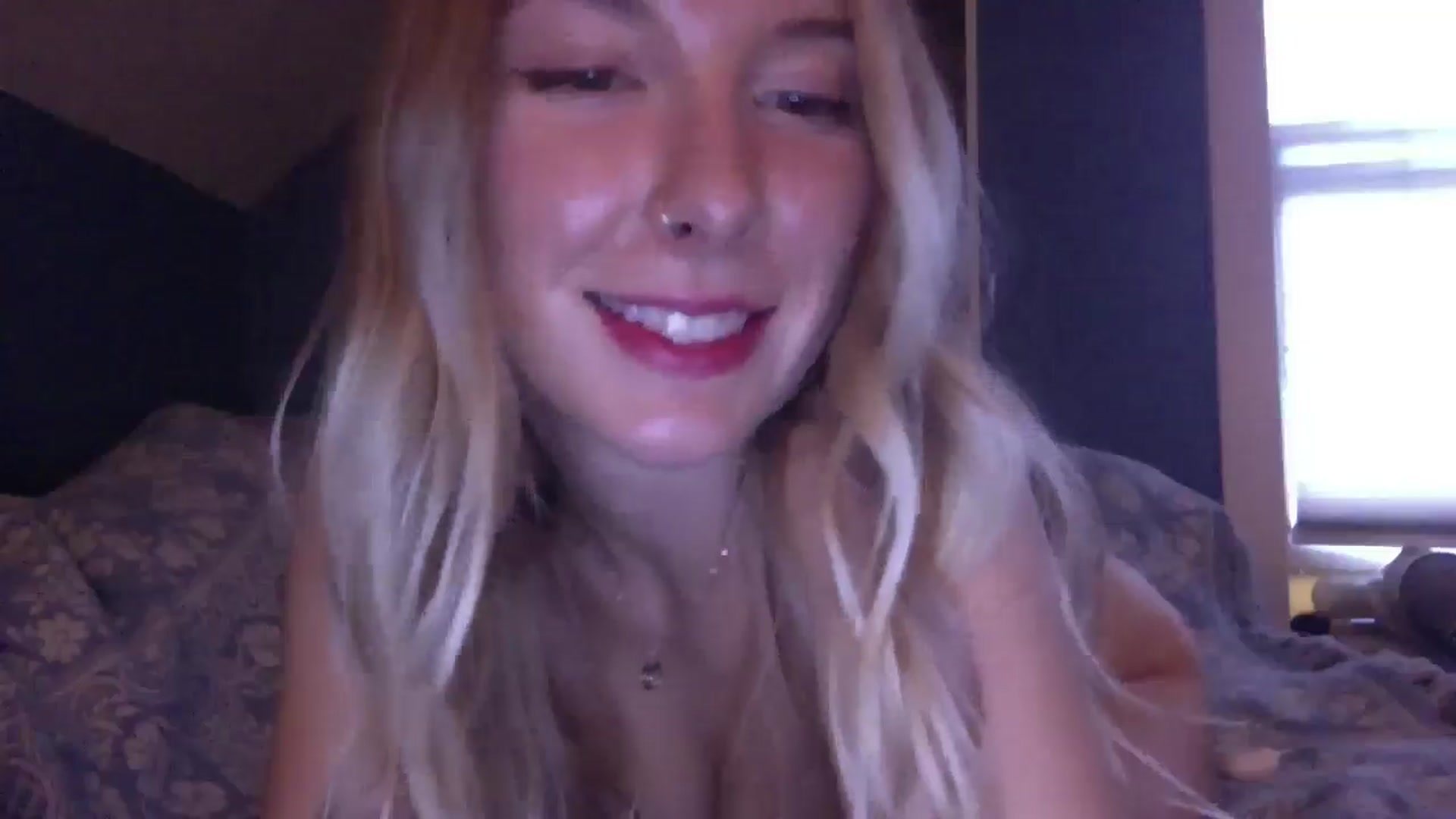 Gallery image thumbnail from Peachyk33n's myfreecams stream on, 07/12/2024, 02:29 image 10 of 20