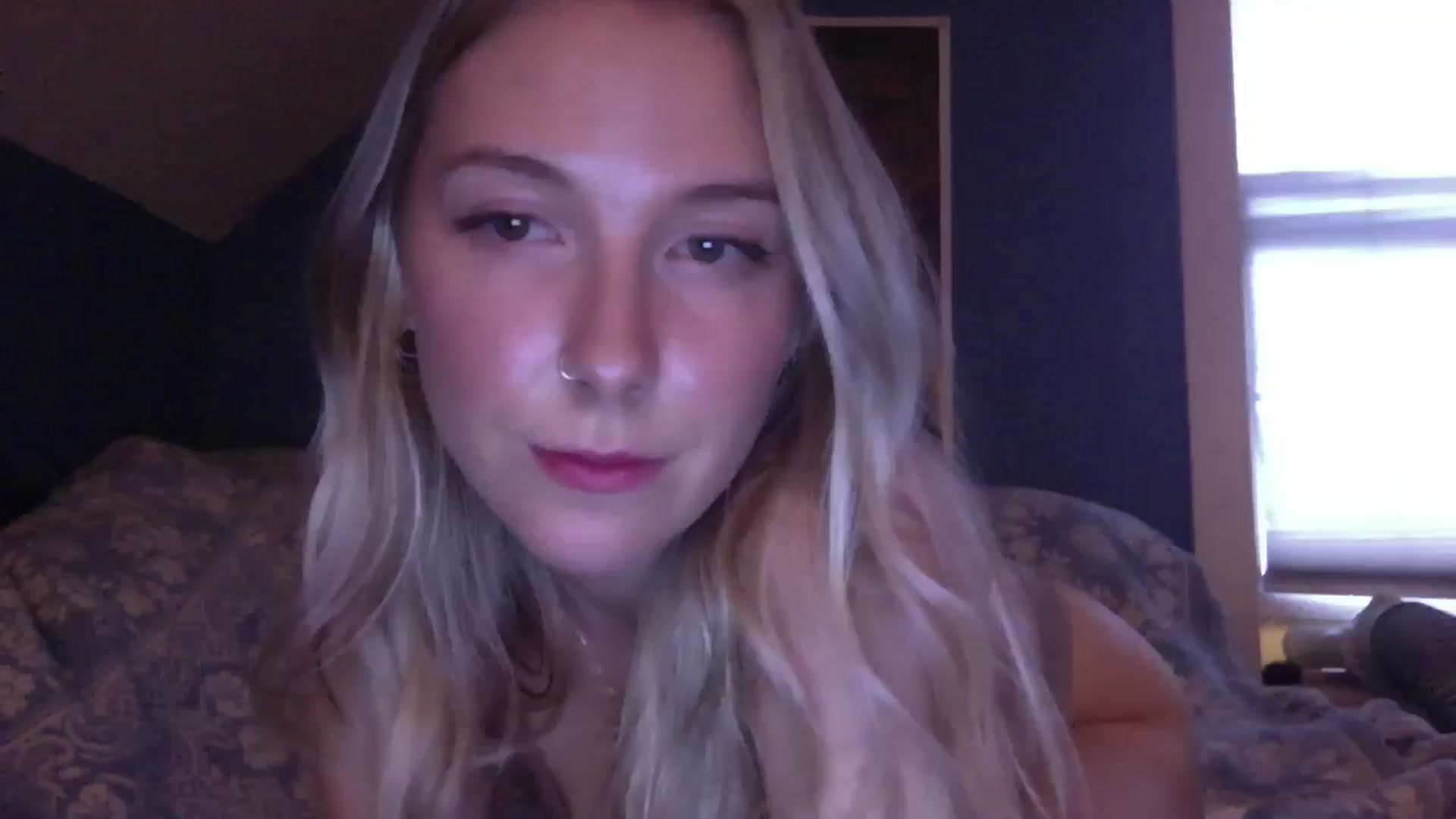 Gallery image thumbnail from Peachyk33n's myfreecams stream on, 07/12/2024, 02:55 image 15 of 20