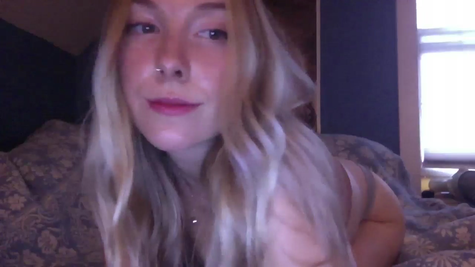 Gallery image thumbnail from Peachyk33n's myfreecams stream on, 07/12/2024, 02:55 image 2 of 20