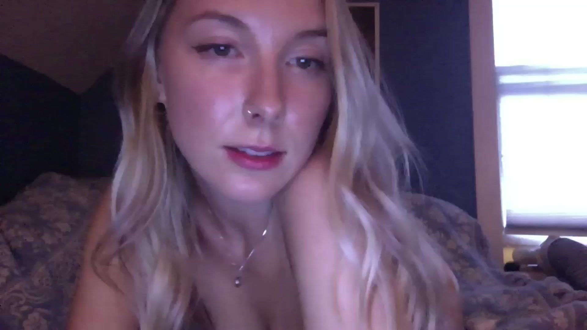 Gallery image thumbnail from Peachyk33n's myfreecams stream on, 07/12/2024, 02:55 image 13 of 20