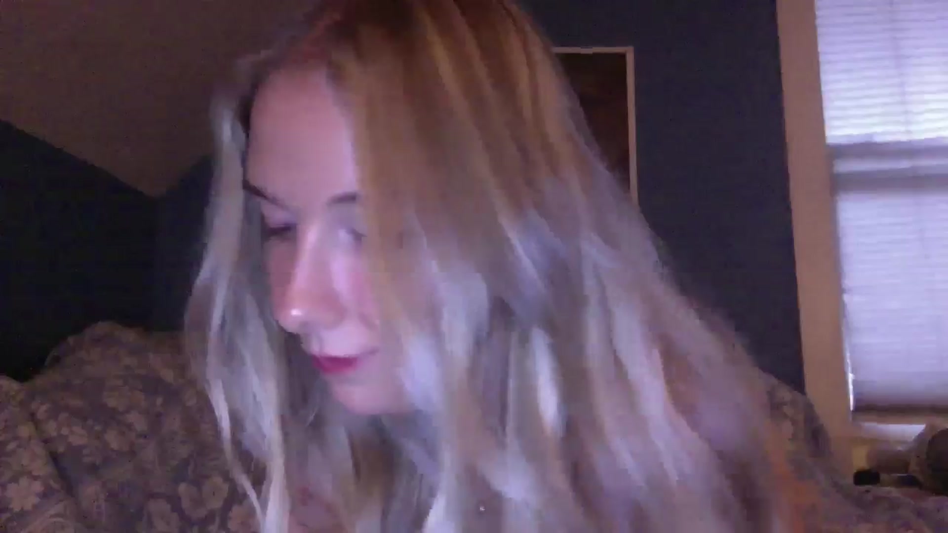 Gallery image thumbnail from Peachyk33n's myfreecams stream on, 07/12/2024, 03:58 image 11 of 20