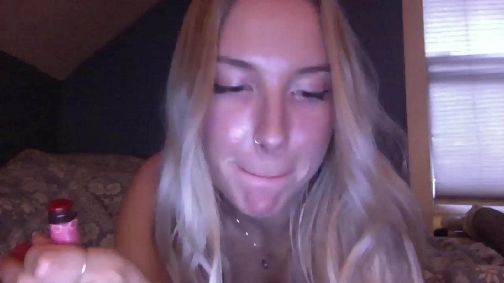 Gallery image thumbnail from Peachyk33n's myfreecams stream on, 07/12/2024, 03:58 image 4 of 20