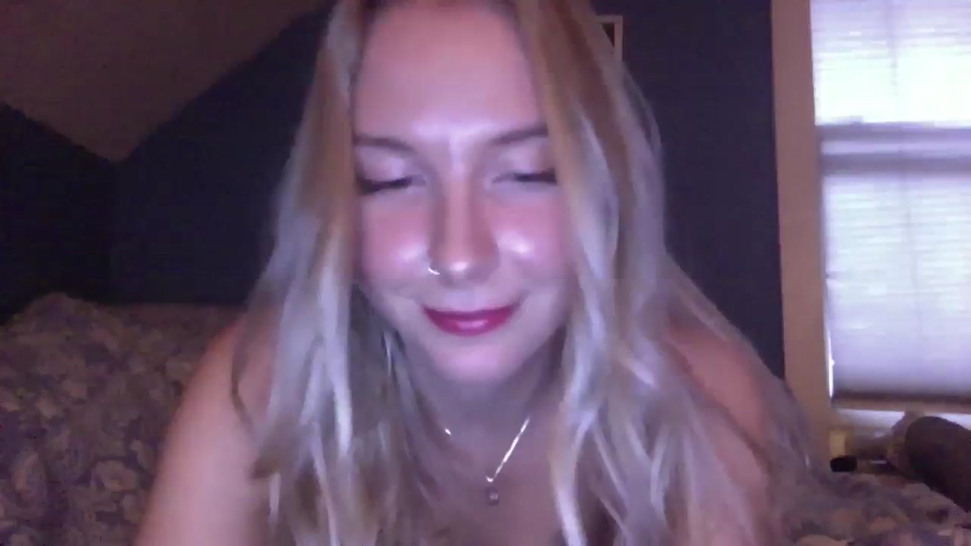 Gallery image thumbnail from Peachyk33n's myfreecams stream on, 07/12/2024, 03:58 image 6 of 20