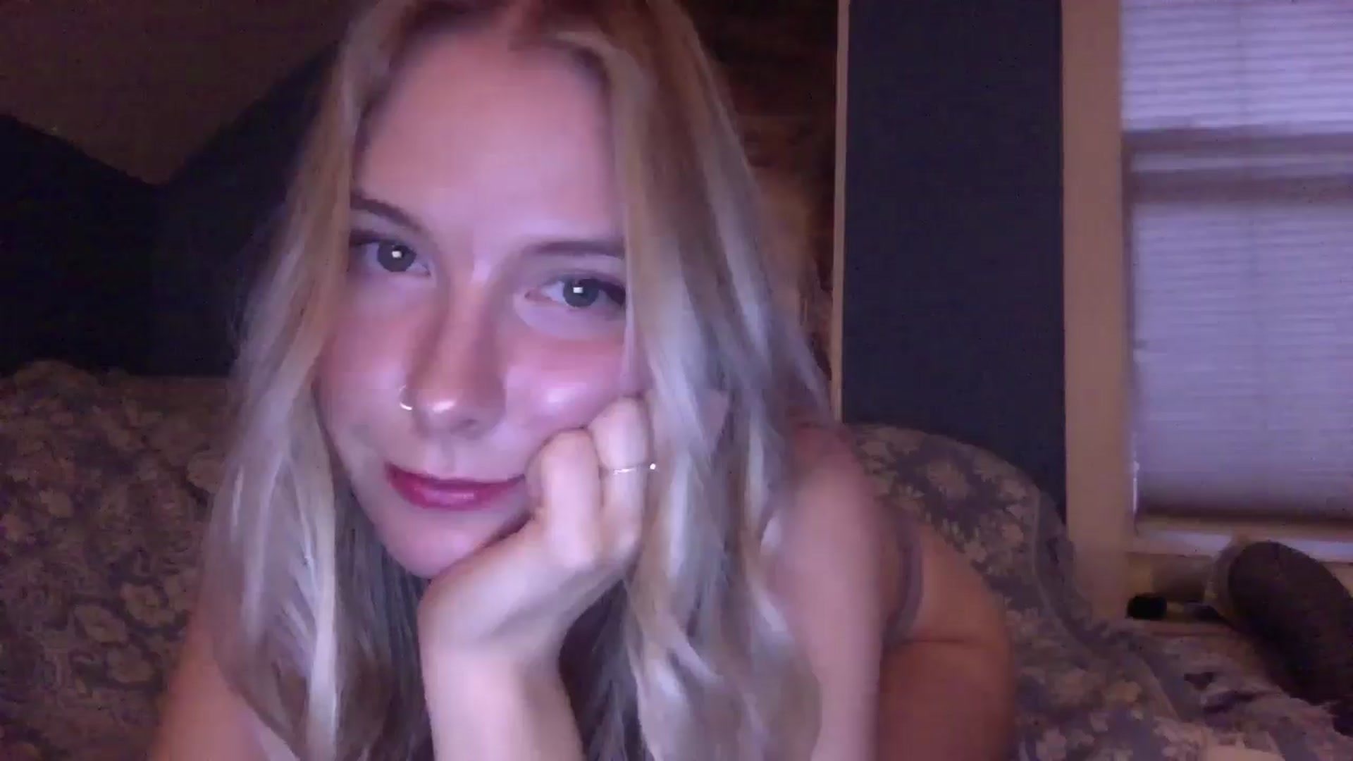 Gallery image thumbnail from Peachyk33n's myfreecams stream on, 07/12/2024, 03:58 image 19 of 20