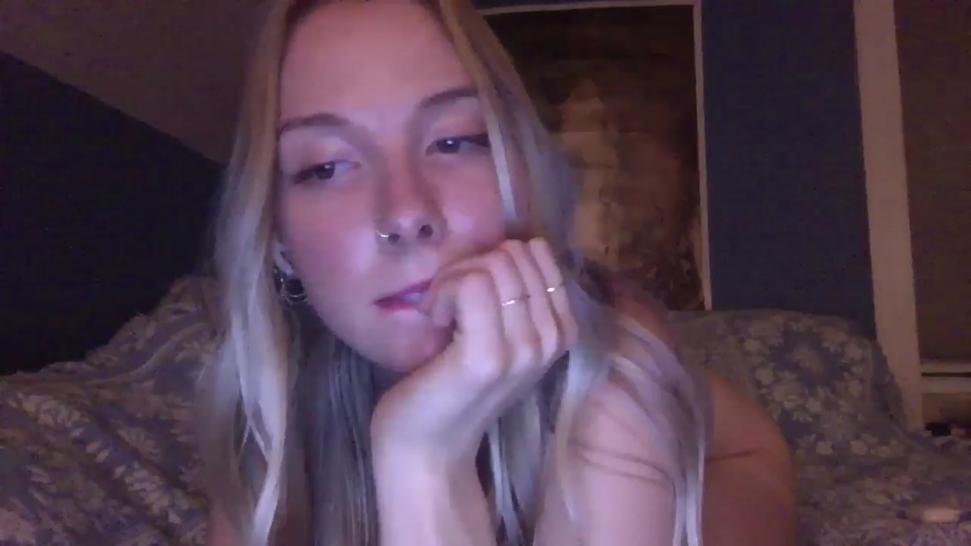 Gallery image thumbnail from Peachyk33n's myfreecams stream on, 07/12/2024, 07:25 image 20 of 20