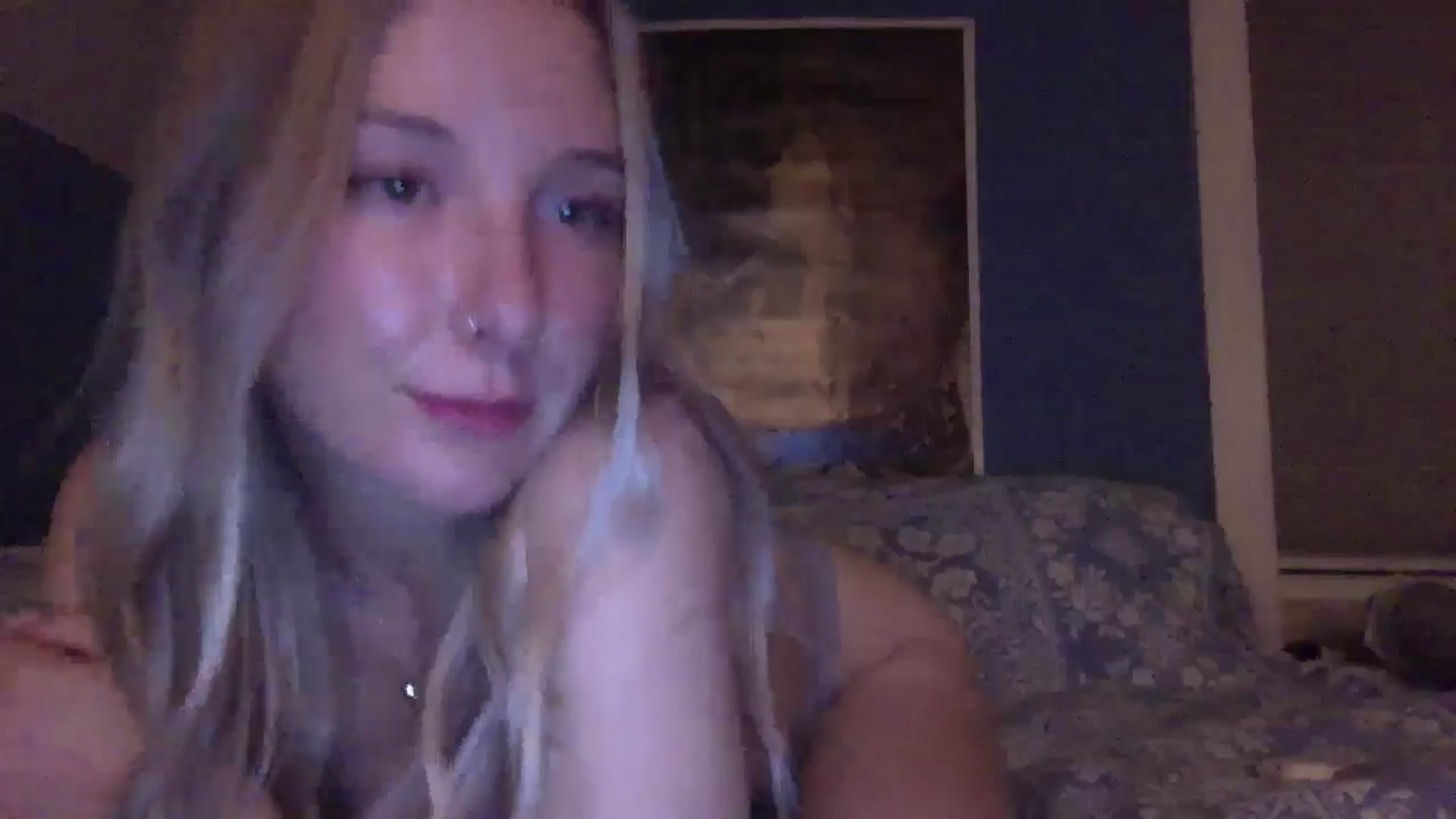 Gallery image thumbnail from Peachyk33n's myfreecams stream on, 07/12/2024, 07:25 image 18 of 20