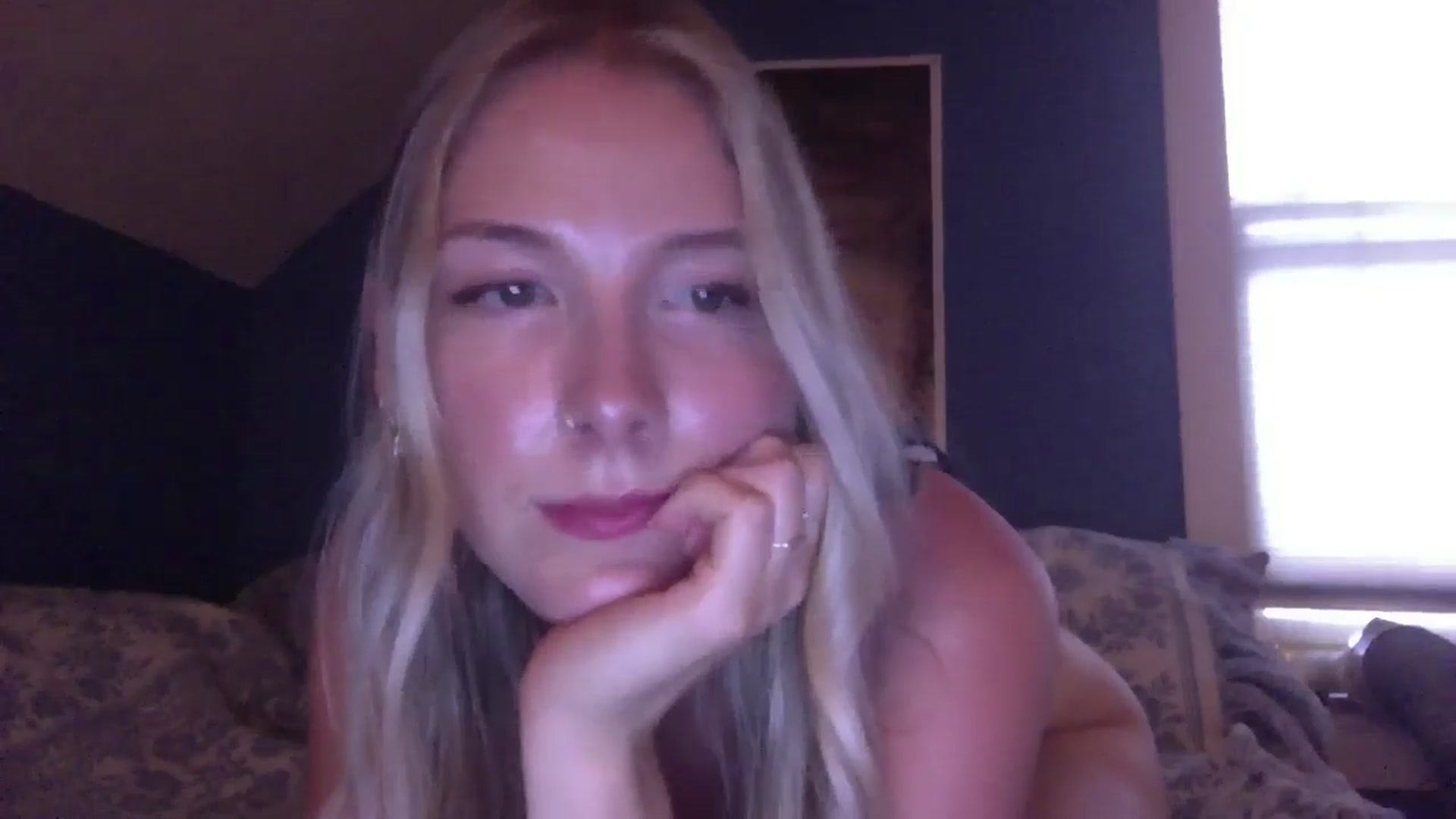 Gallery image thumbnail from Peachyk33n's myfreecams stream on, 07/17/2024, 01:41 image 20 of 20