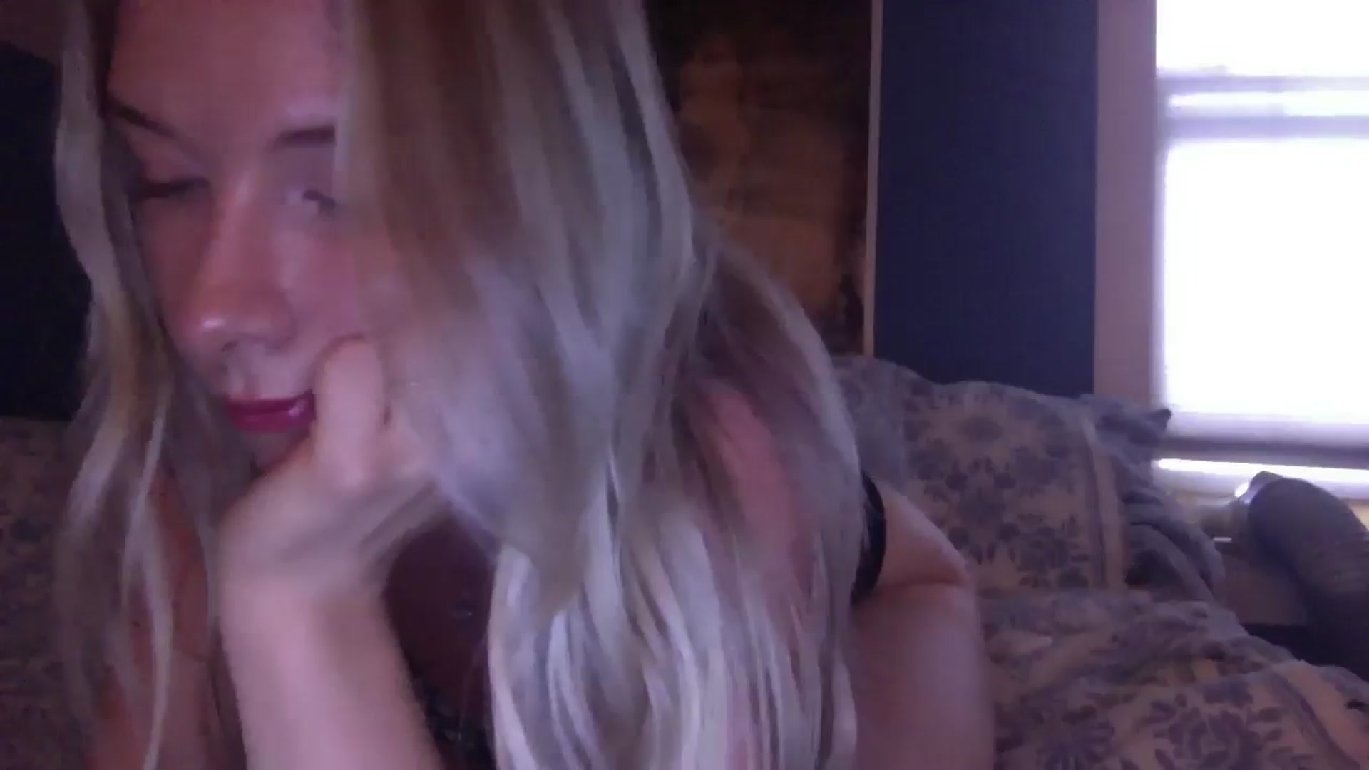 Gallery image thumbnail from Peachyk33n's myfreecams stream on, 07/17/2024, 01:41 image 14 of 20