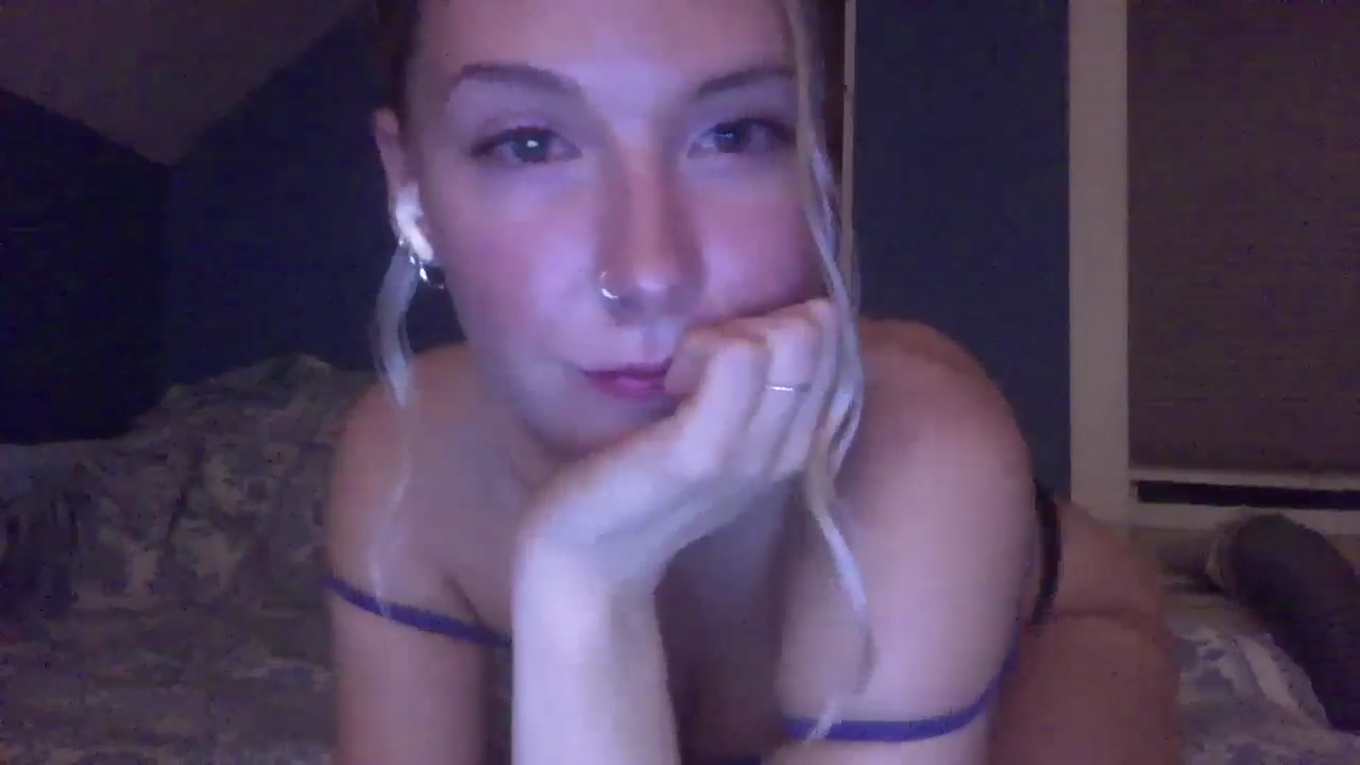 Gallery image thumbnail from Peachyk33n's myfreecams stream on, 08/22/2024, 07:44 image 20 of 20