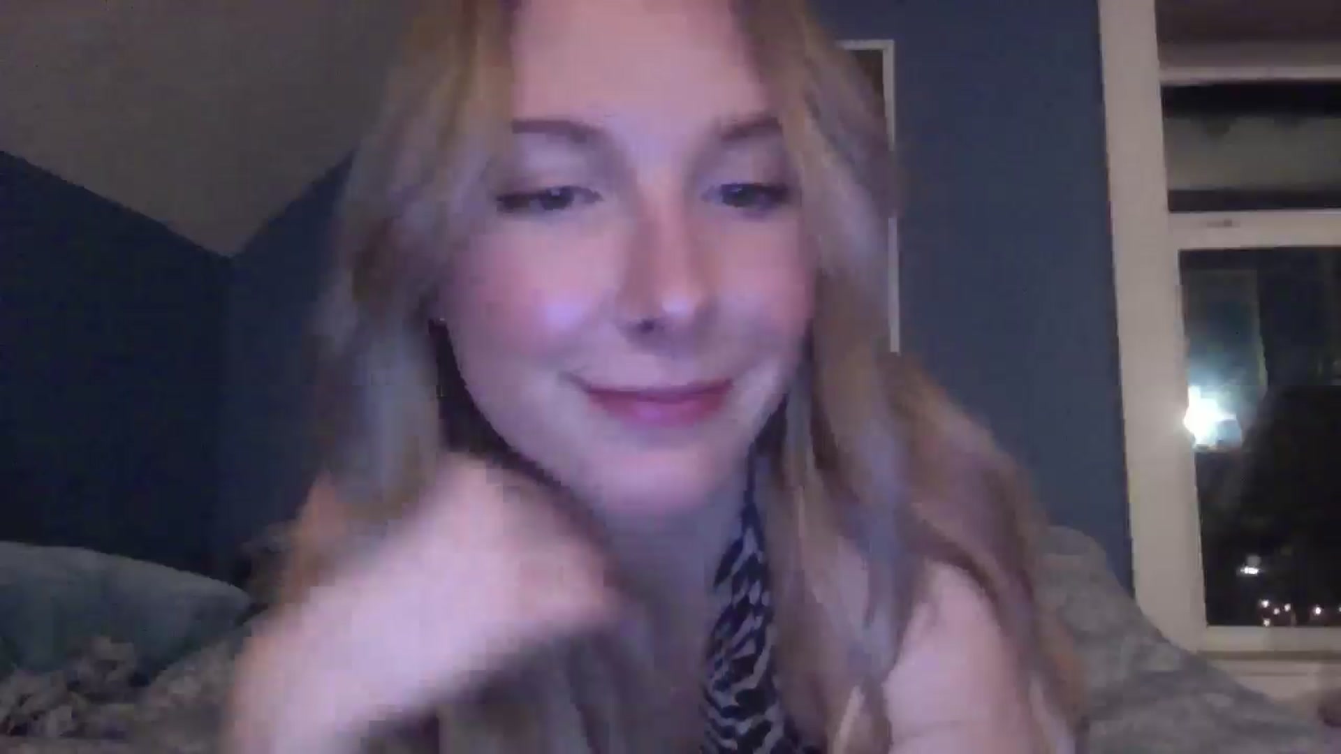 Gallery image thumbnail from Peachyk33n's myfreecams stream on, 11/26/2024, 01:53 image 3 of 20