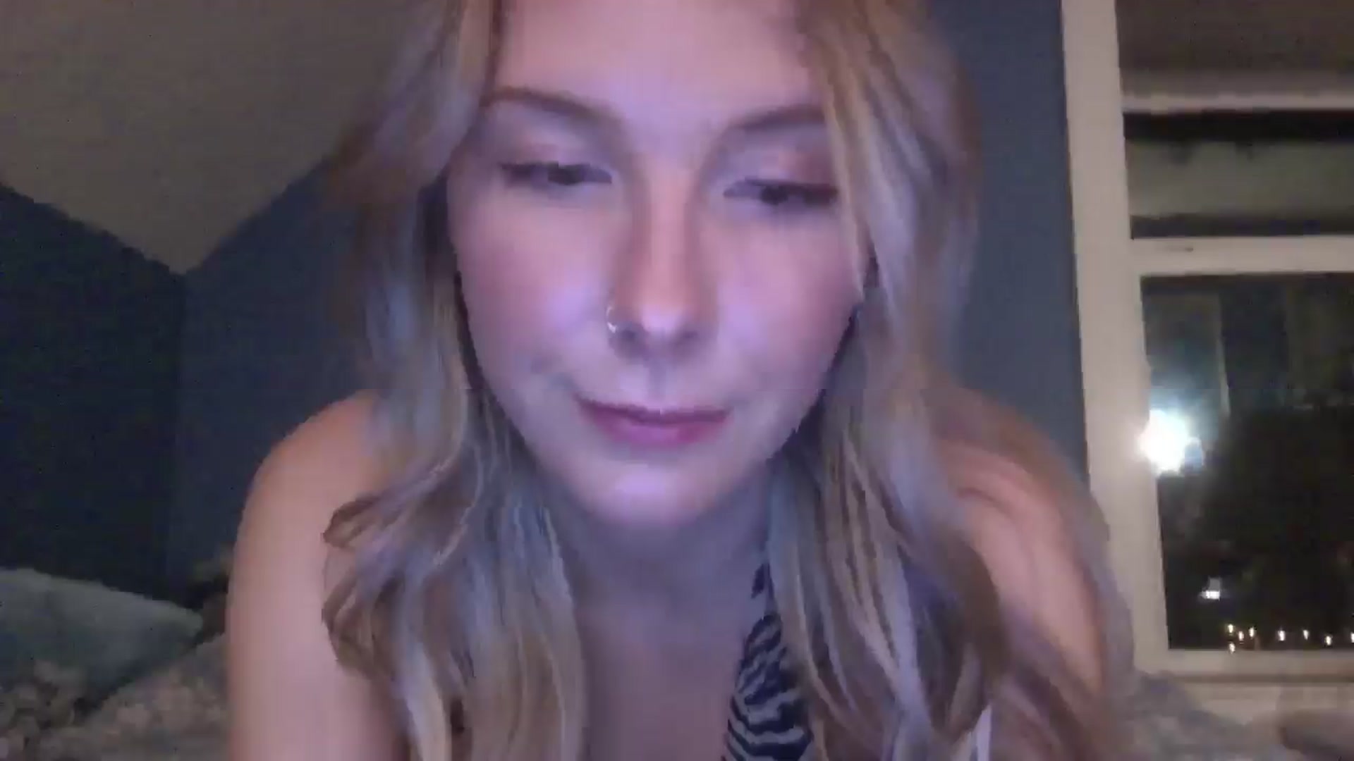 Gallery image thumbnail from Peachyk33n's myfreecams stream on, 11/26/2024, 01:53 image 19 of 20