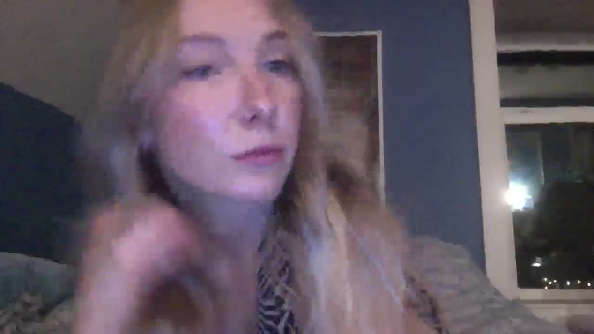 Gallery image thumbnail from Peachyk33n's myfreecams stream on, 11/26/2024, 01:53 image 17 of 20