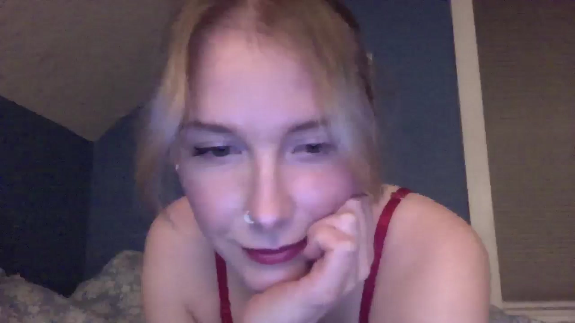 Gallery image thumbnail from Peachyk33n's myfreecams stream on, 12/25/2024, 04:07 image 11 of 20