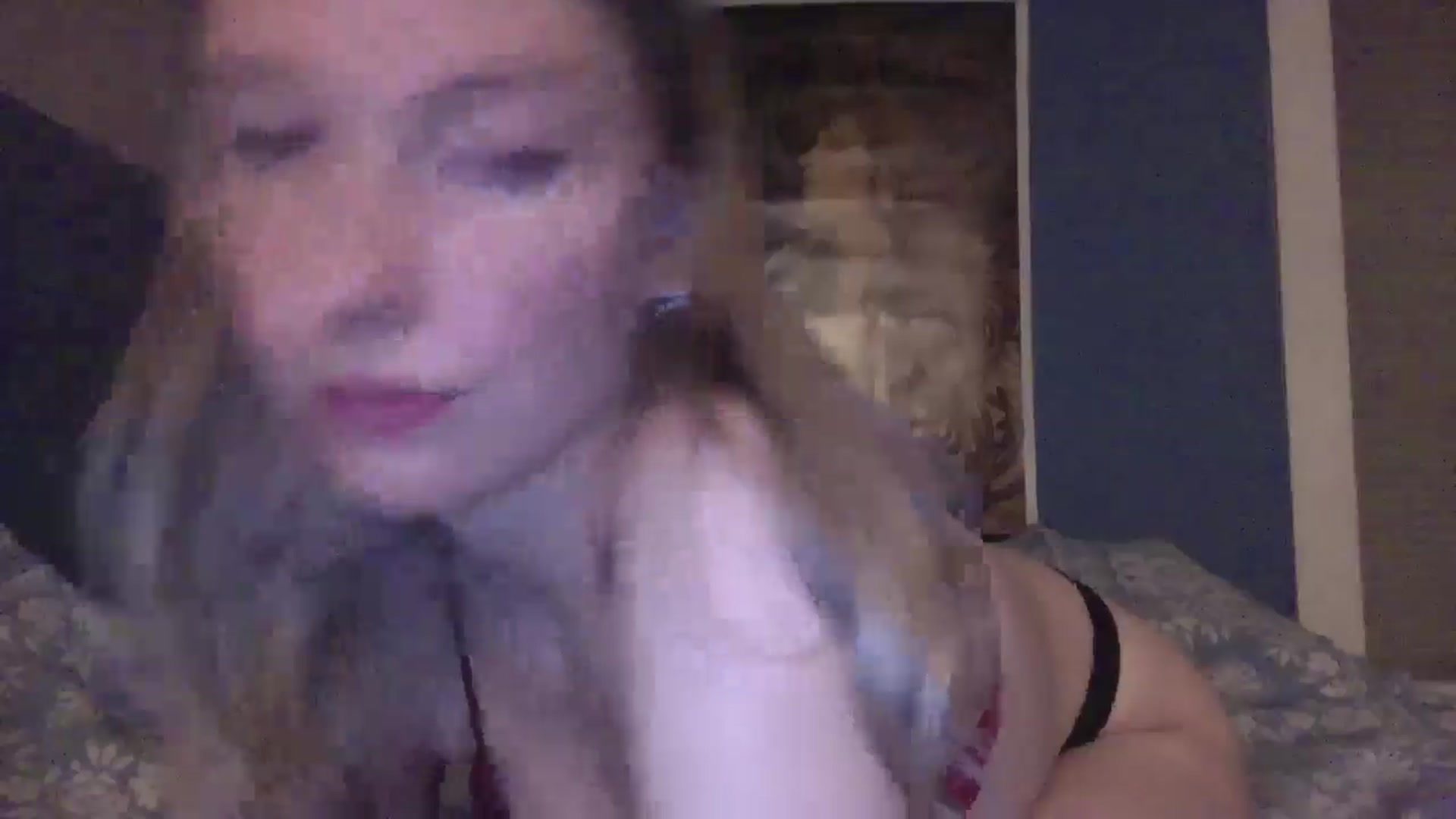 Gallery image thumbnail from Peachyk33n's myfreecams stream on, 12/27/2024, 08:23 image 19 of 20