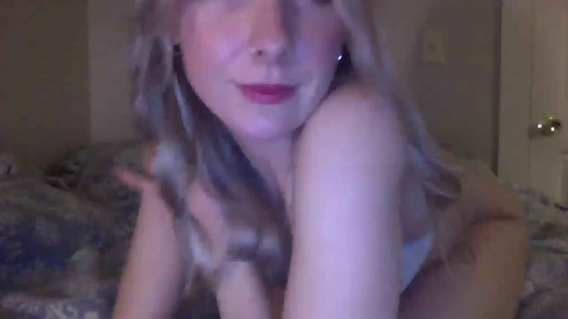 Gallery image thumbnail from Peachyk33n's myfreecams stream on, 01/14/2025, 08:22 image 12 of 20