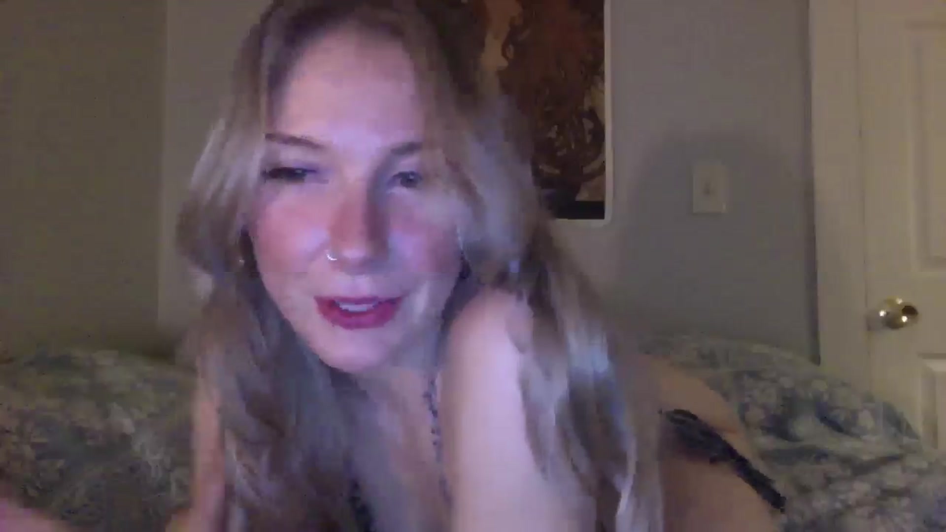 Gallery image thumbnail from Peachyk33n's myfreecams stream on, 01/15/2025, 04:58 image 2 of 20