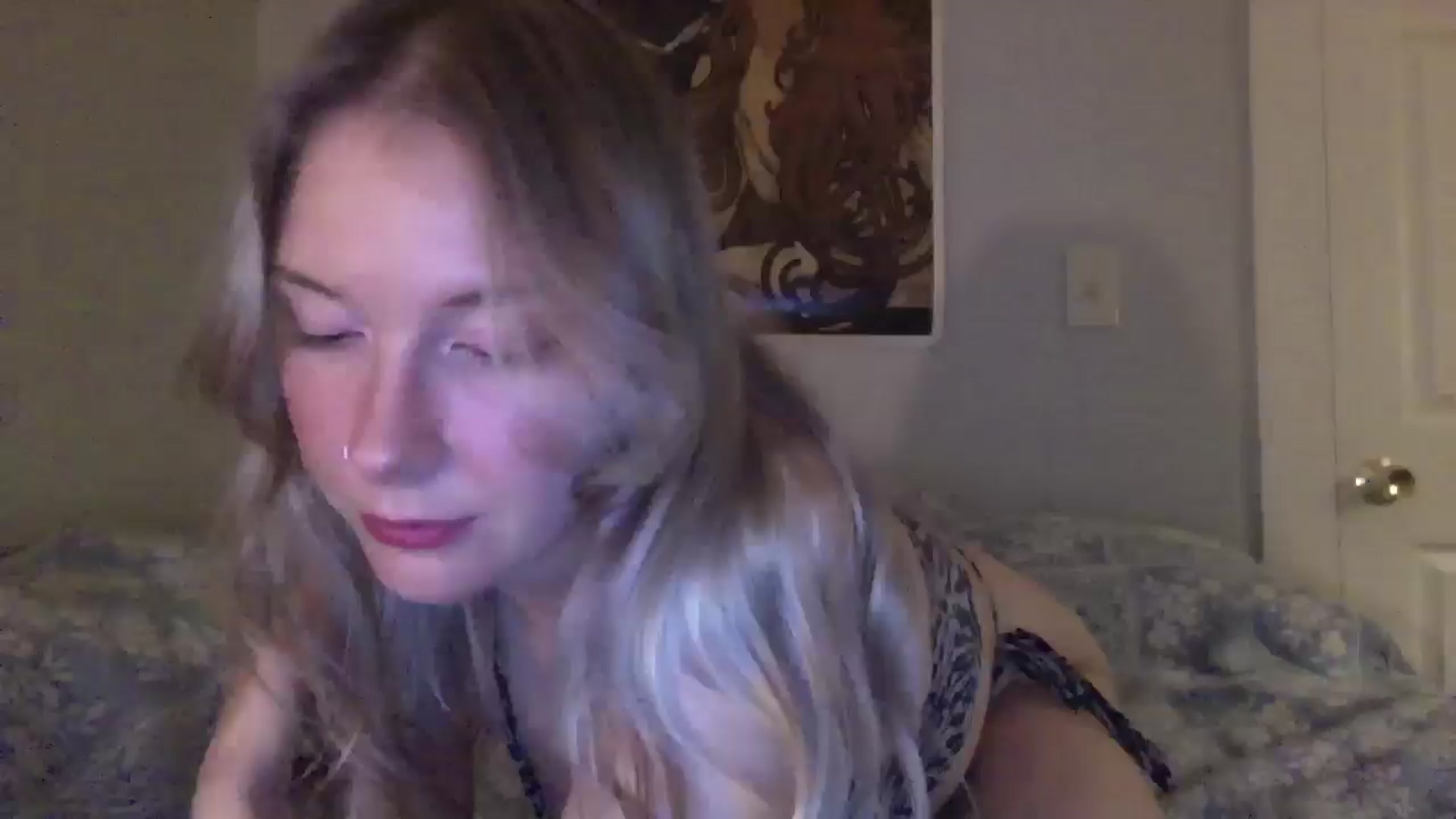 Gallery image thumbnail from Peachyk33n's myfreecams stream on, 01/15/2025, 04:58 image 5 of 20