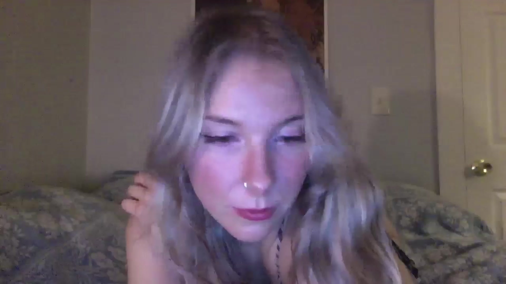 Gallery image thumbnail from Peachyk33n's myfreecams stream on, 01/15/2025, 04:58 image 7 of 20